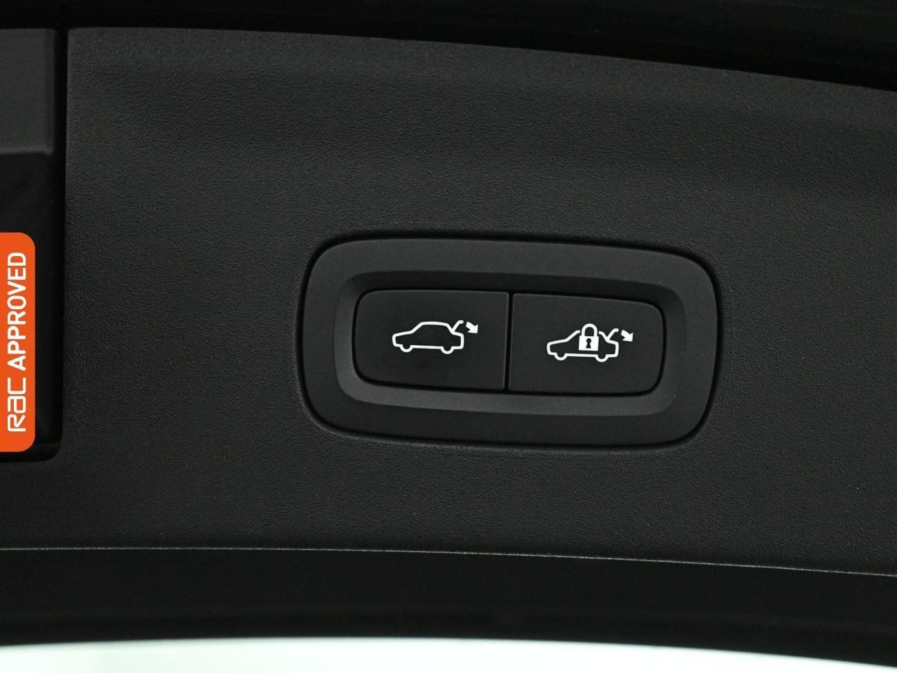 Polestar 2 view 26