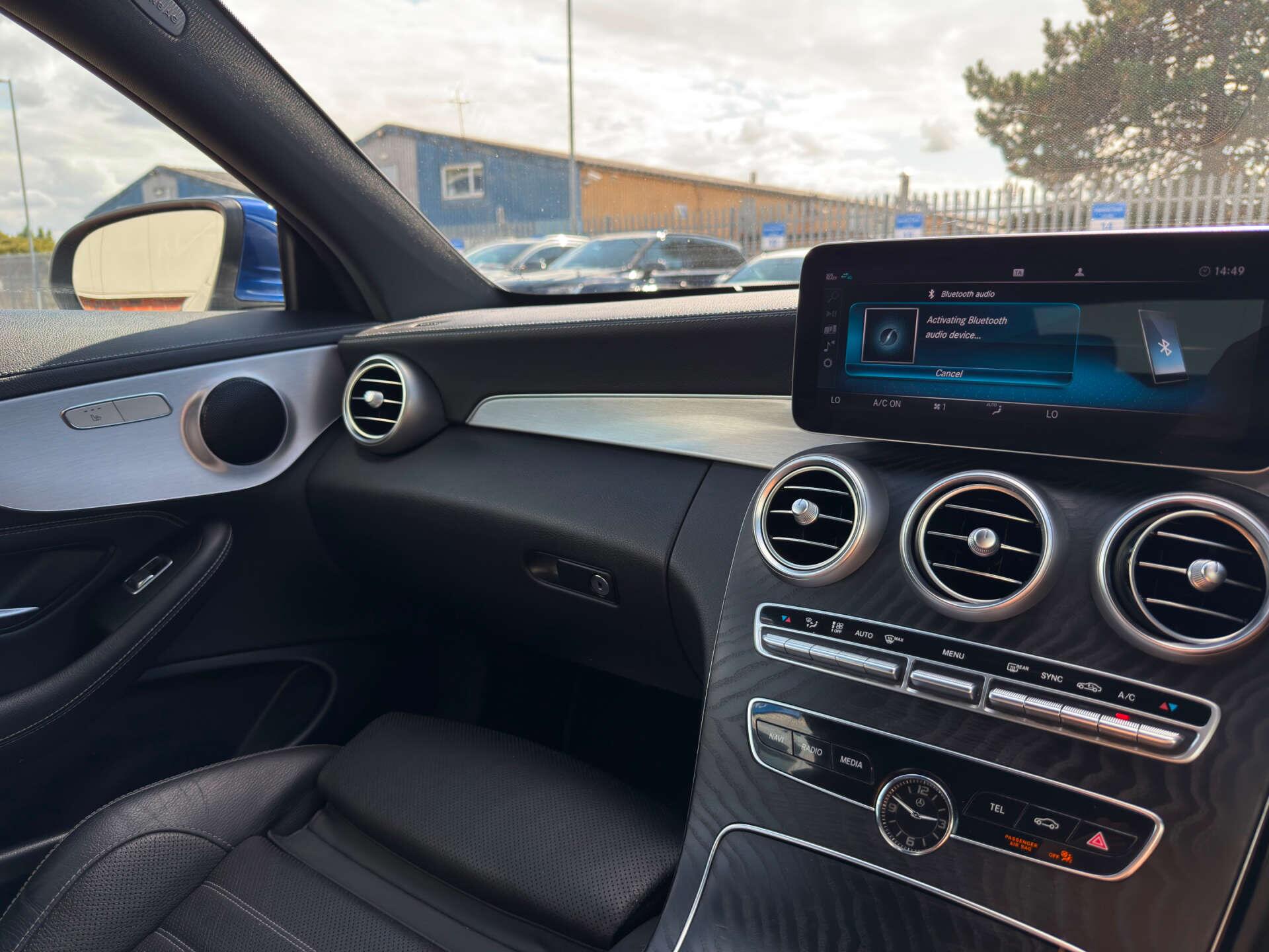 Mercedes-Benz C Class view 48