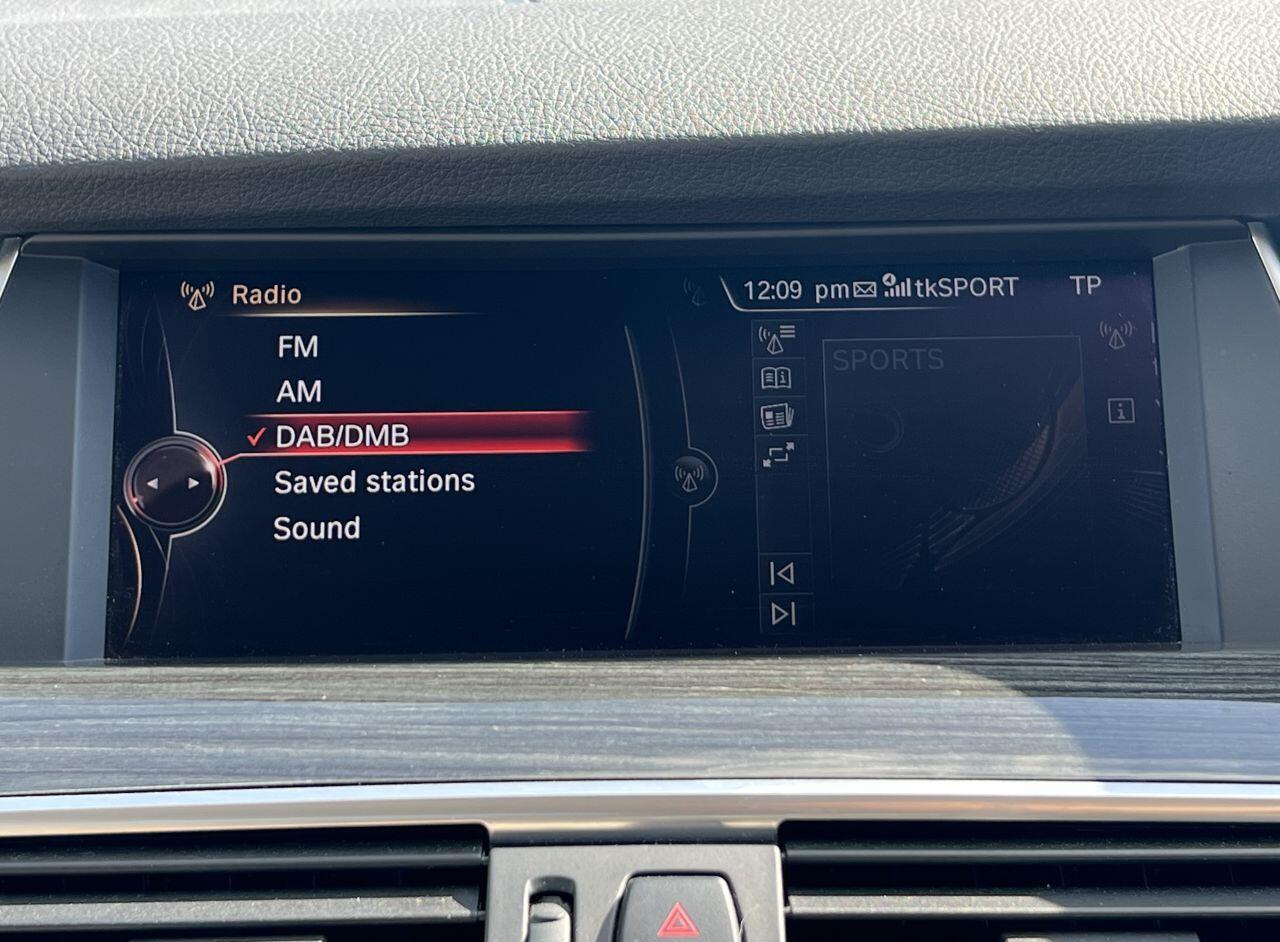 BMW 5 Series view 57