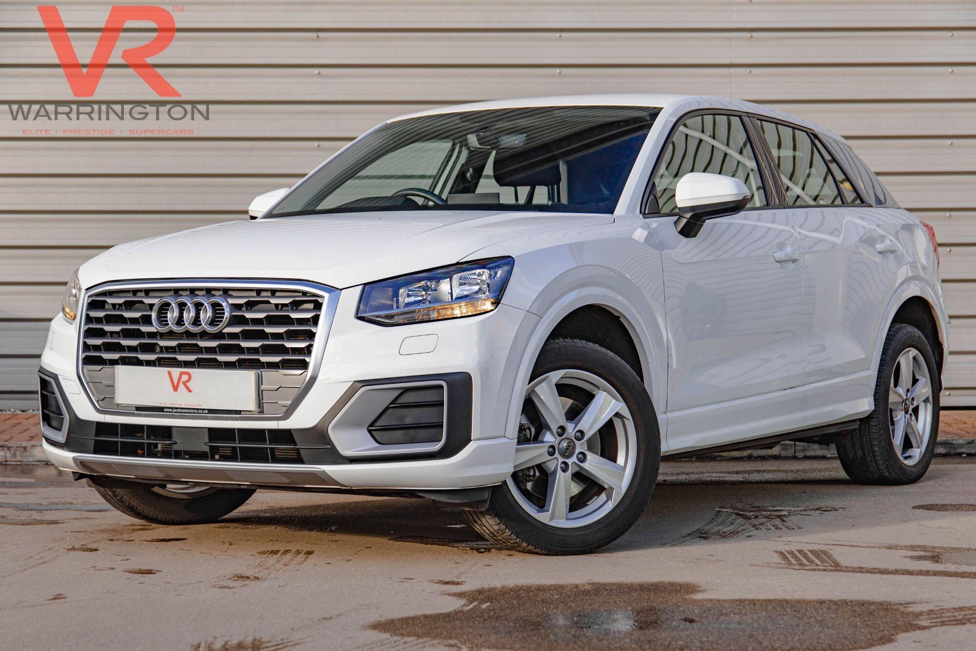 Audi Q2 view 6