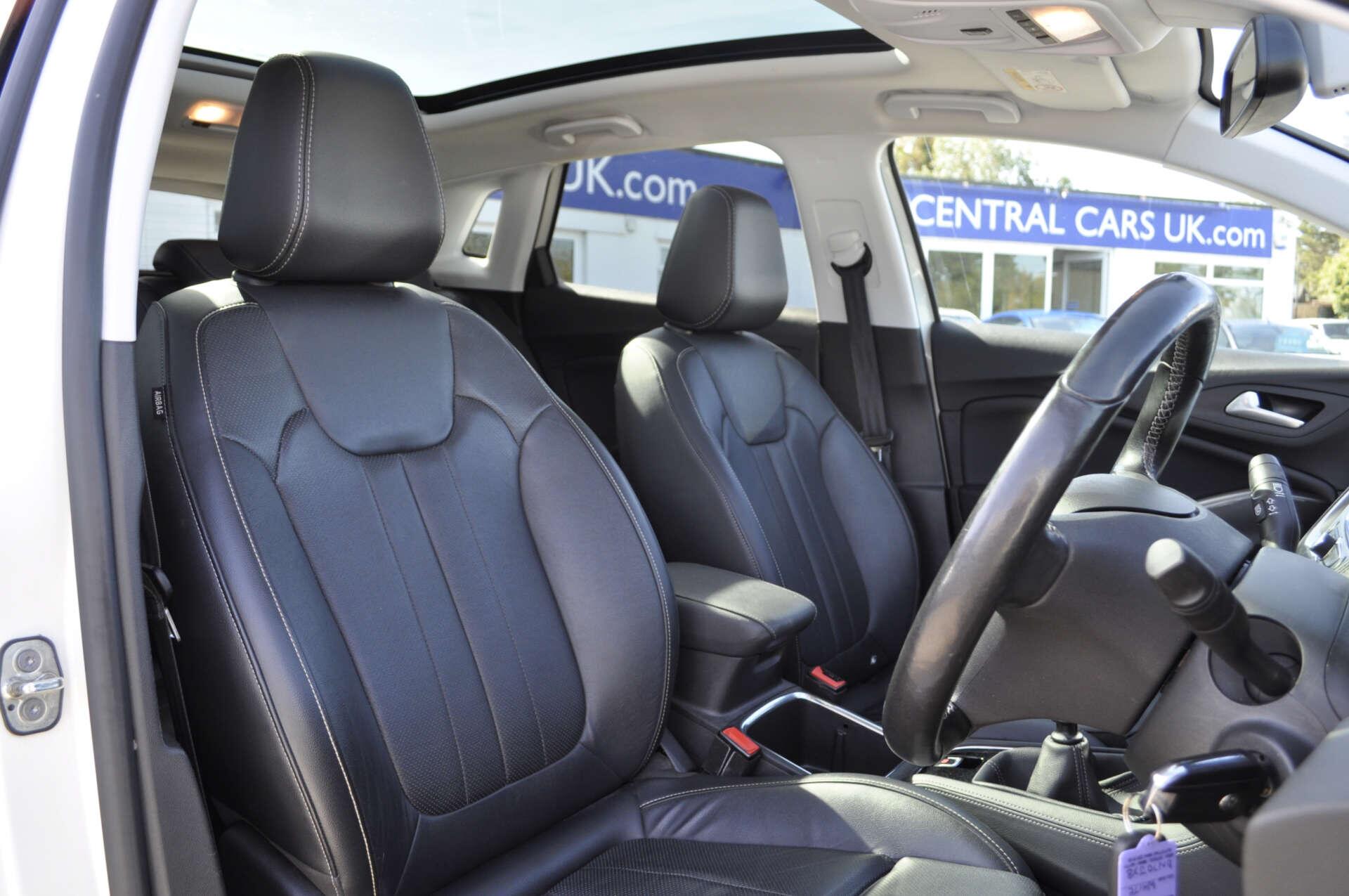 Vauxhall Grandland X view 10