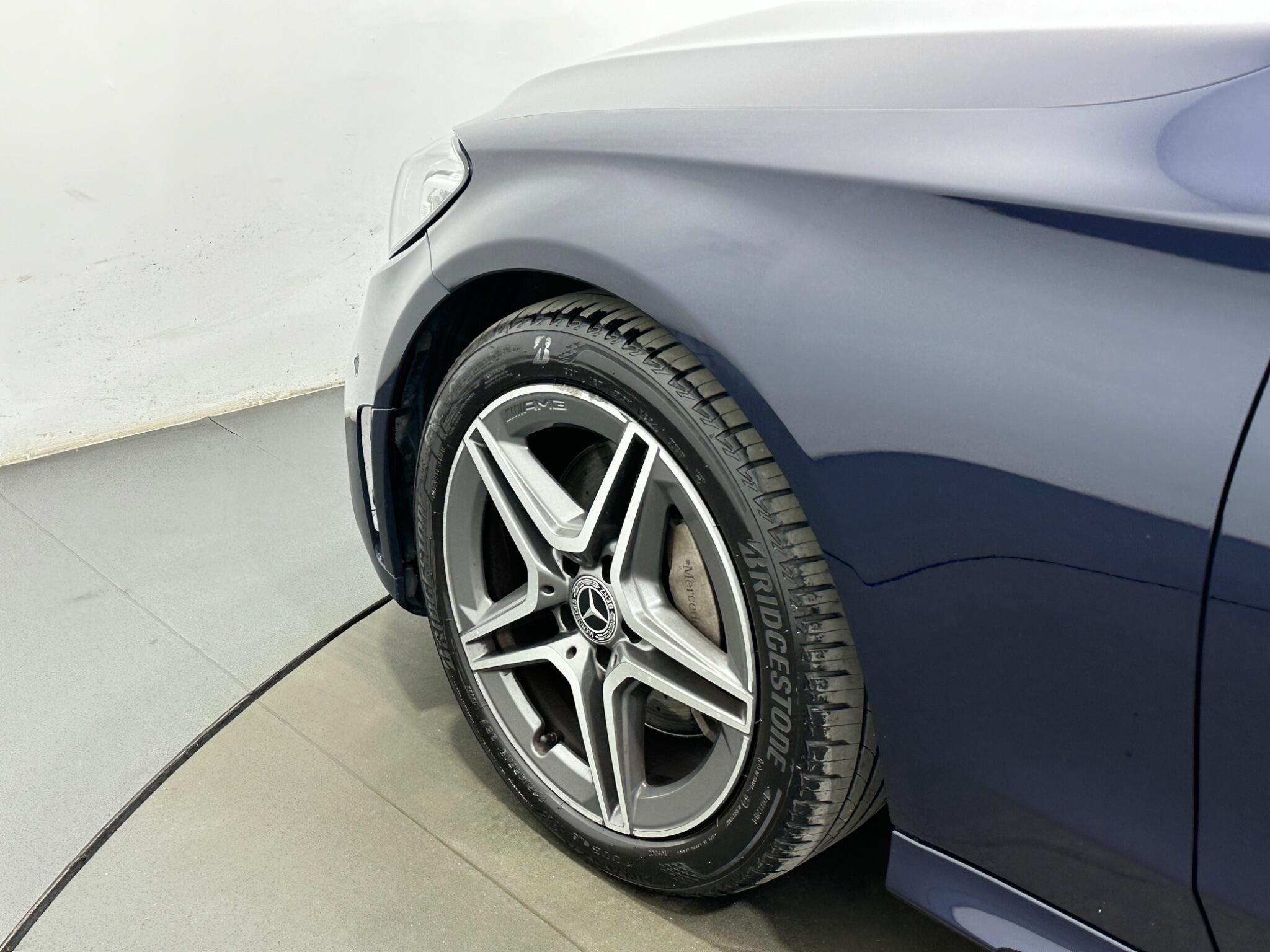 Mercedes-Benz C Class view 47