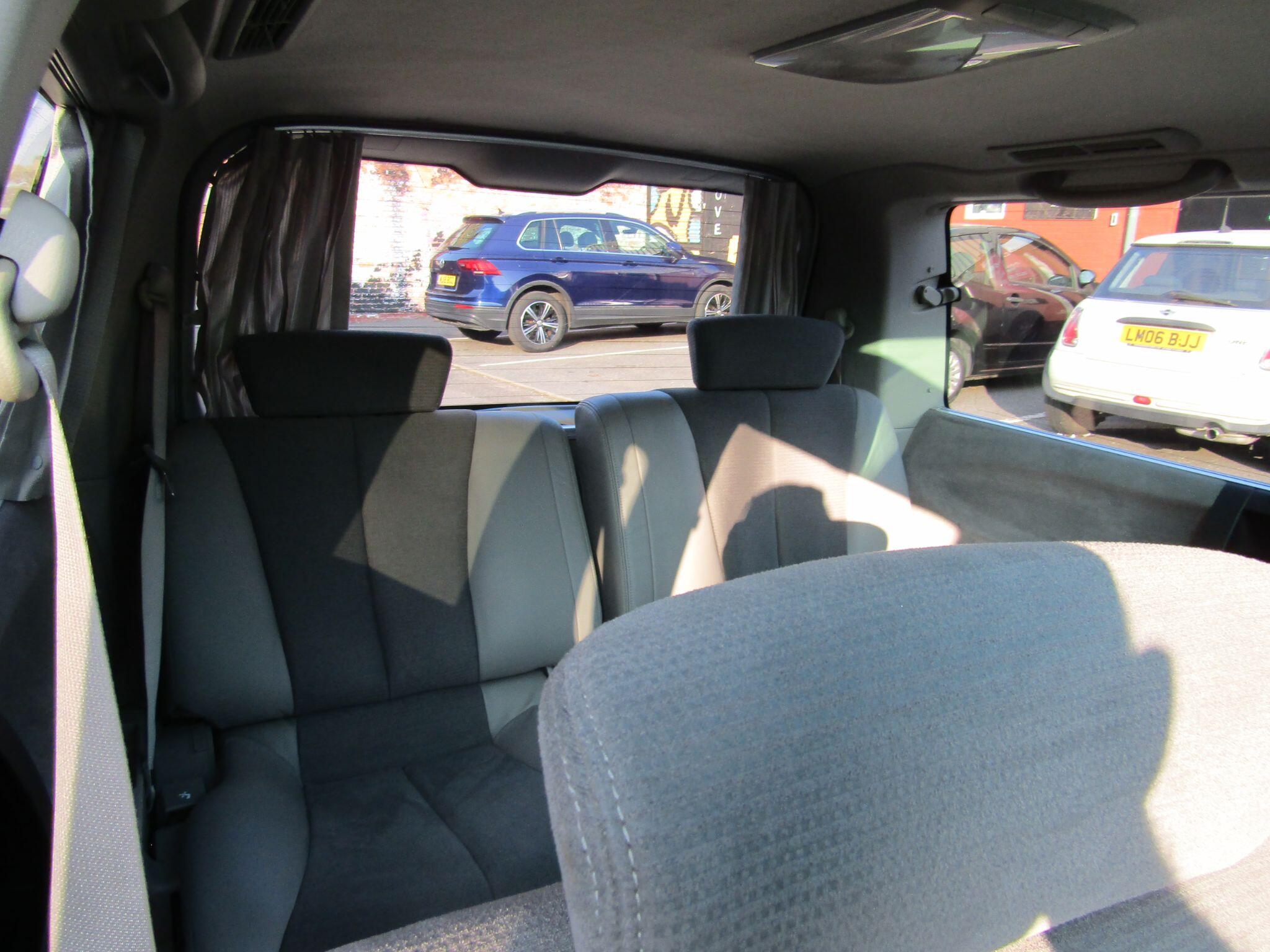 Nissan Elgrand view 16