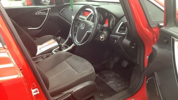 Vauxhall Astra view 11