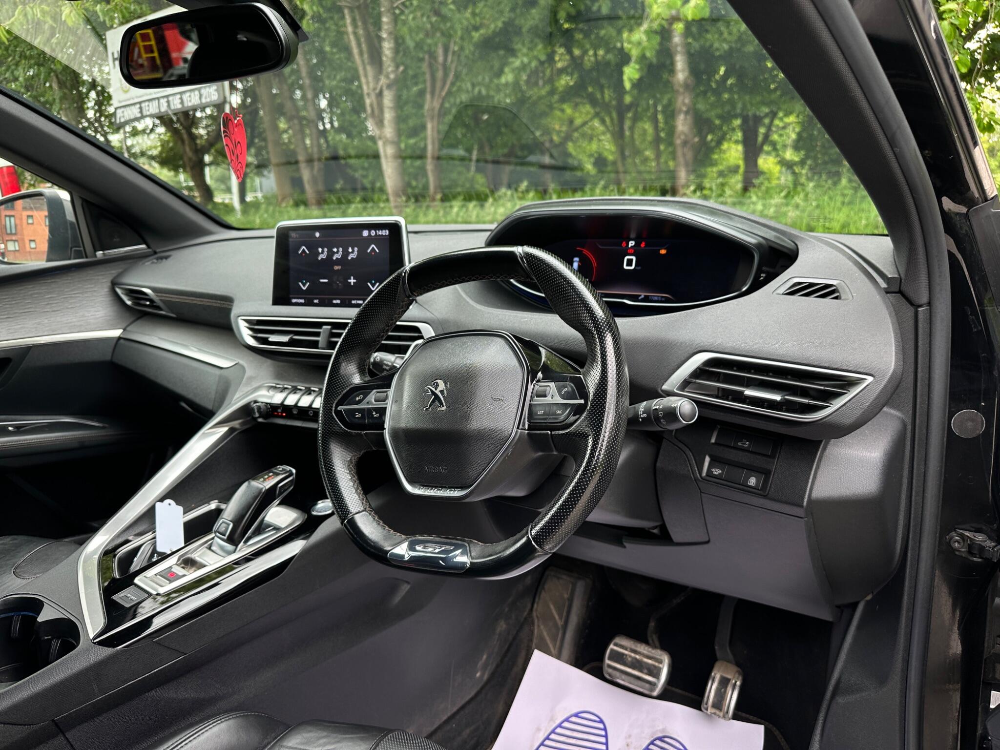 Peugeot 3008 view 21