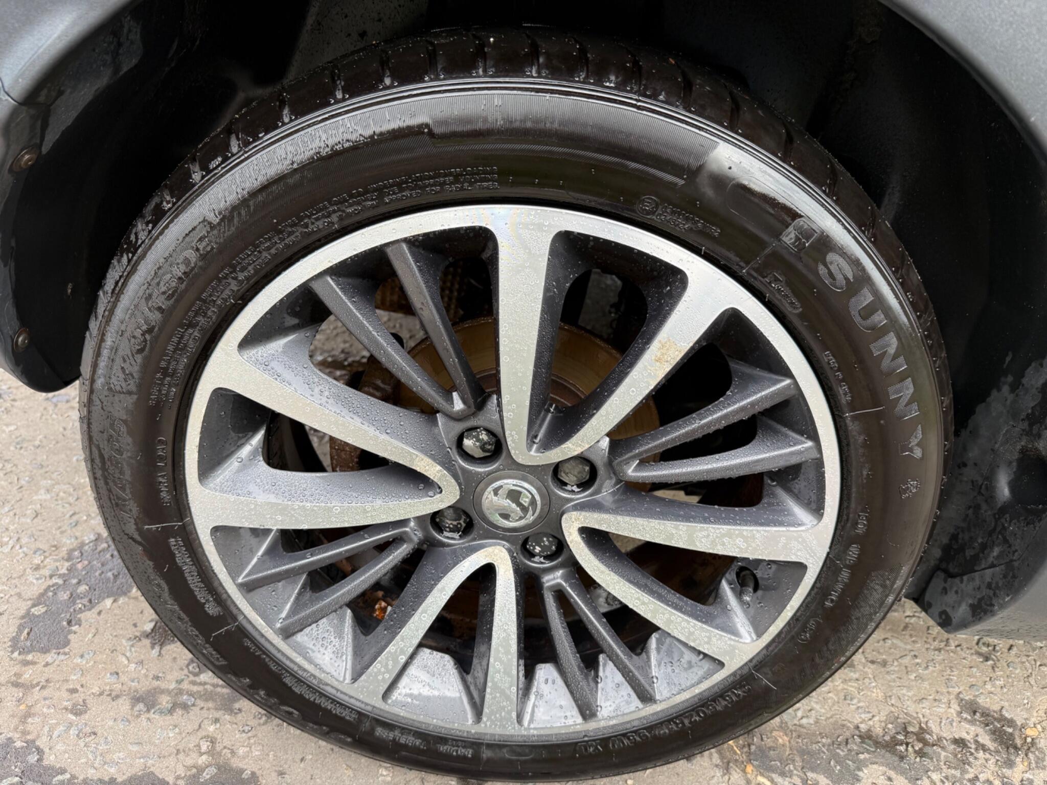 Vauxhall Crossland X view 31