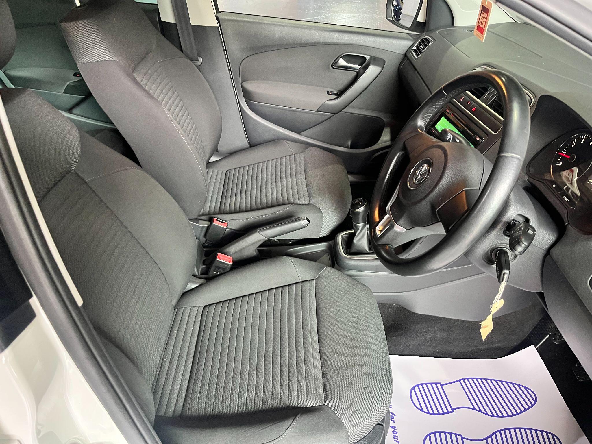 Volkswagen Polo view 19