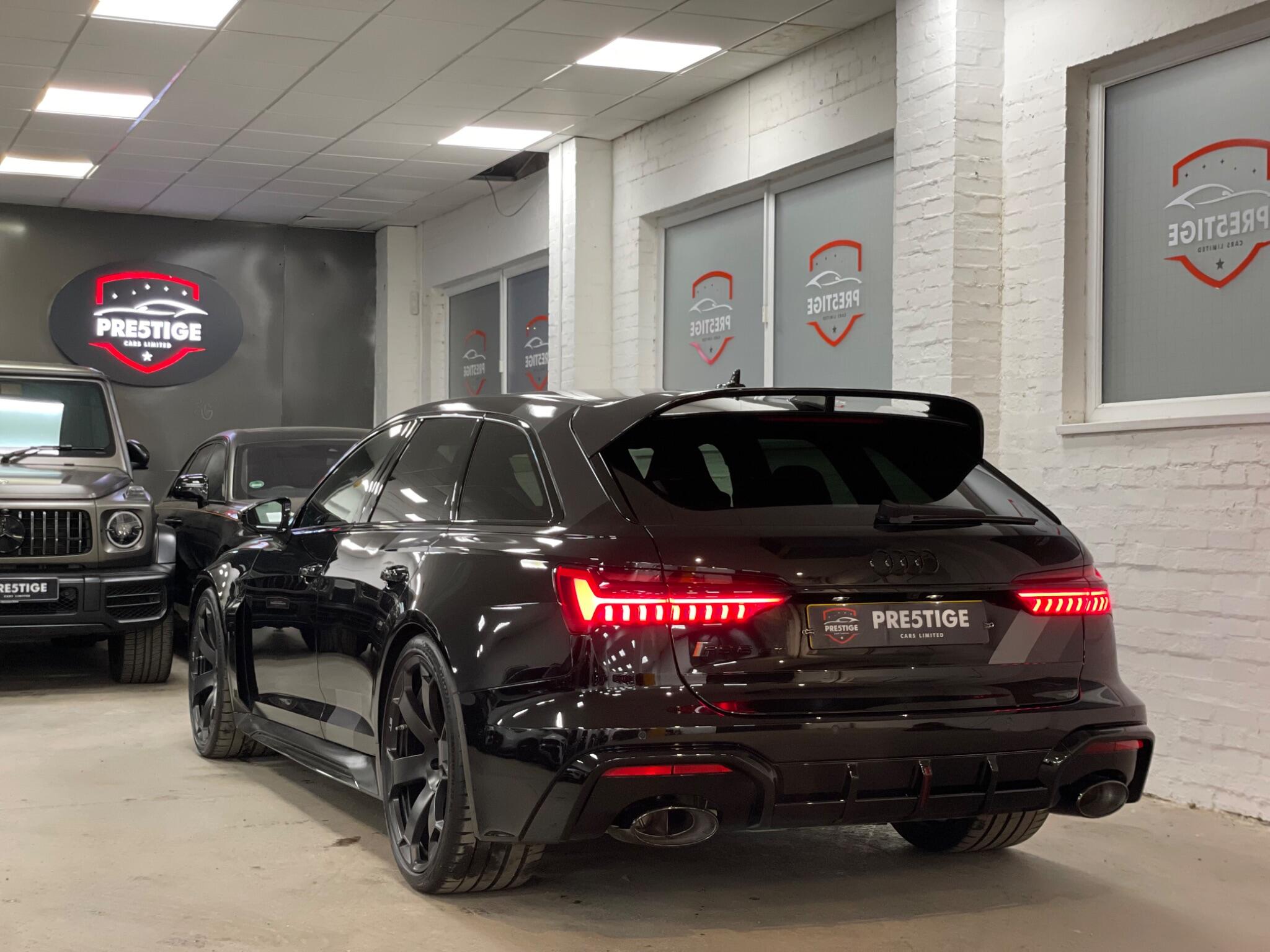 Audi RS6 view 60