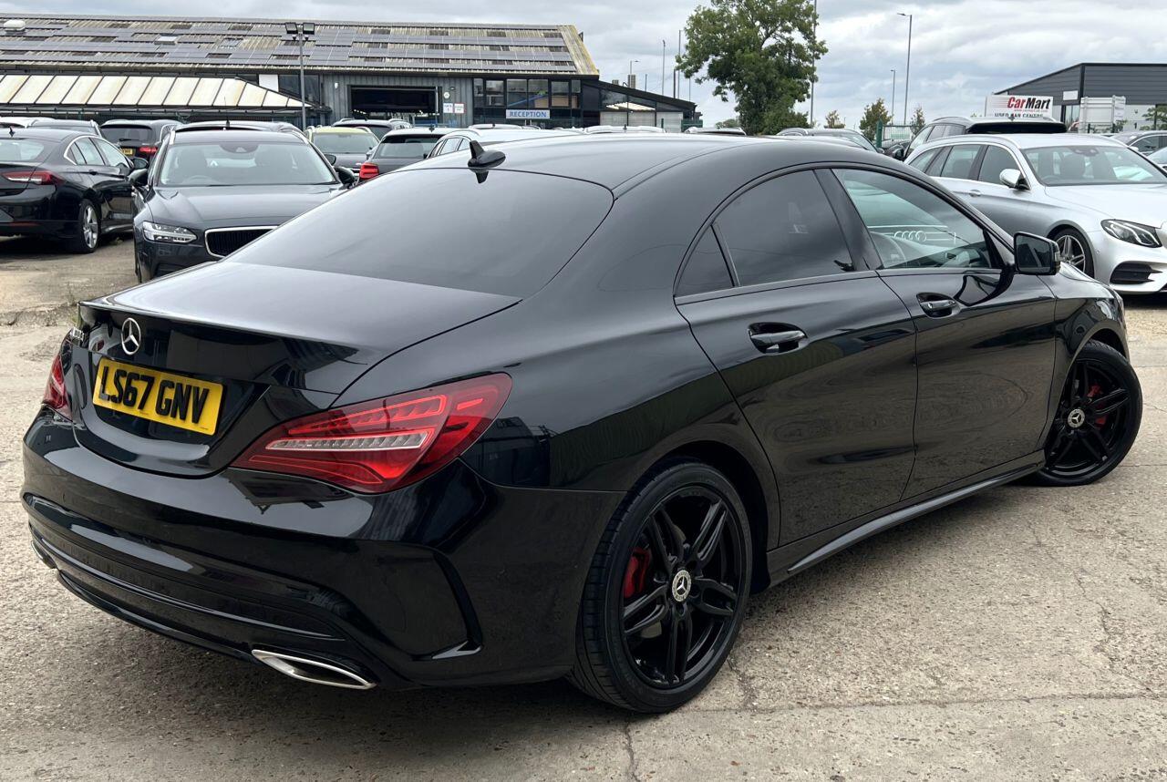 Mercedes-Benz Cla view 3