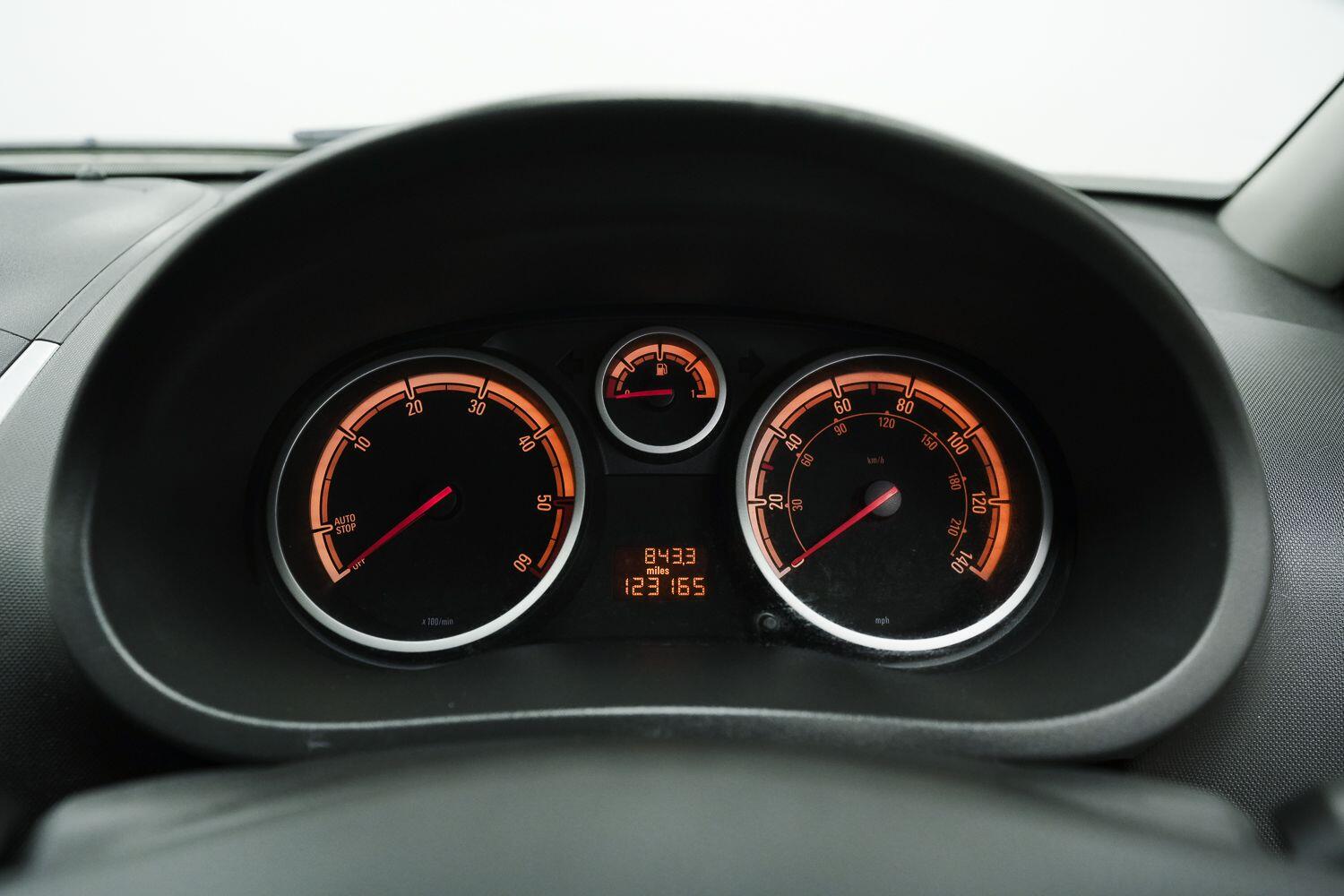 Vauxhall Corsa view 23