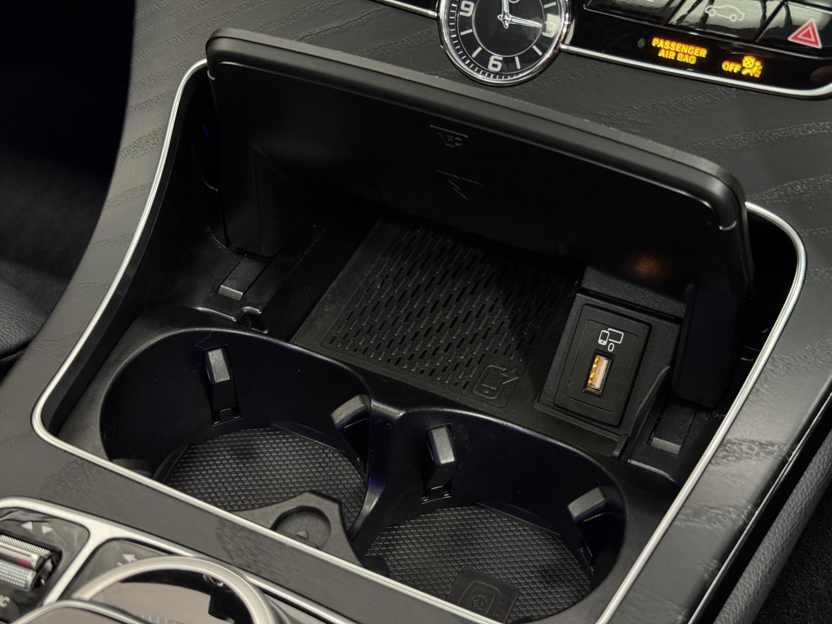 Mercedes-Benz C Class view 37