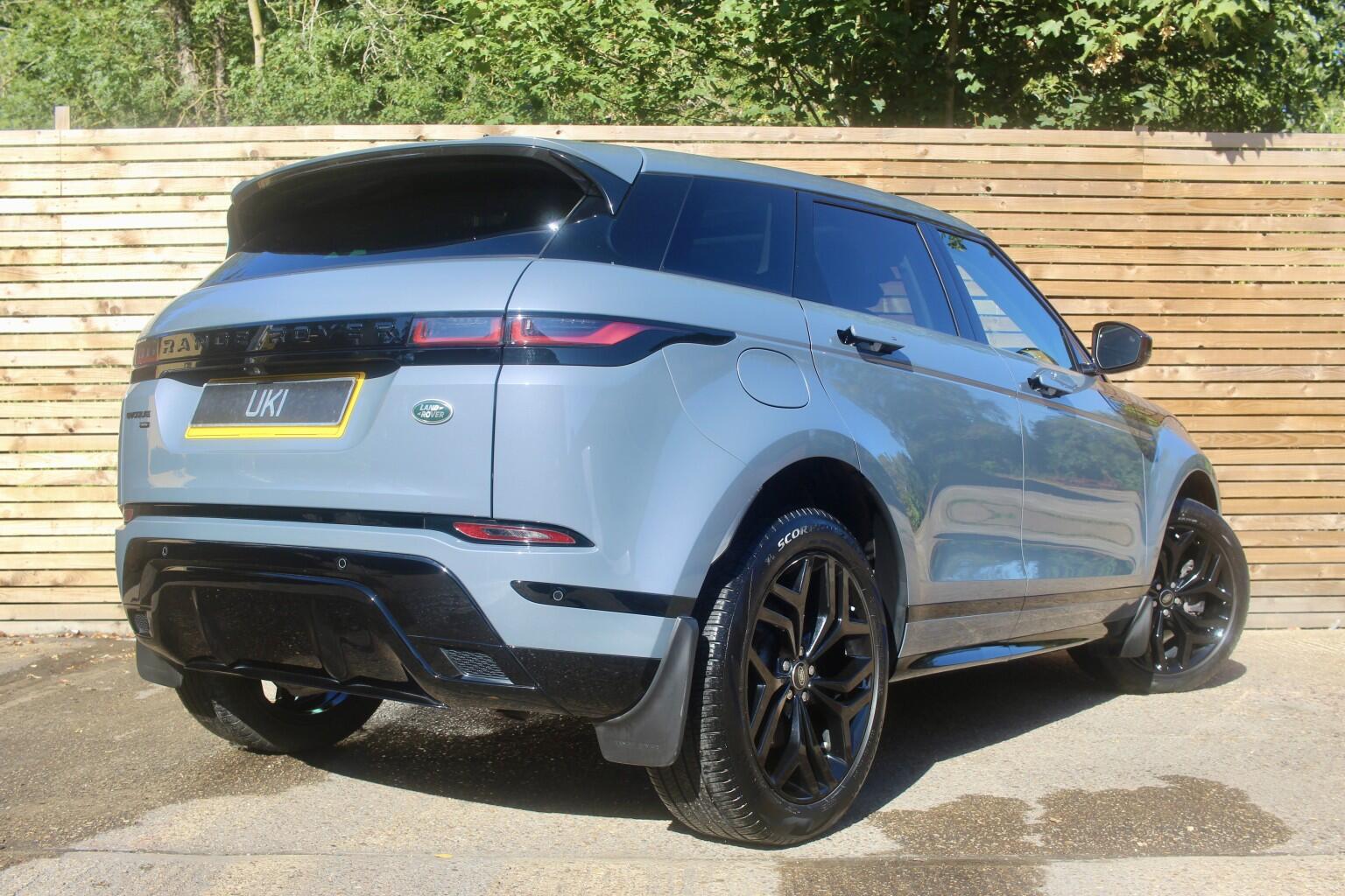 Land Rover Range Rover Evoque view 3