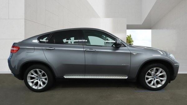 BMW X6 view 6