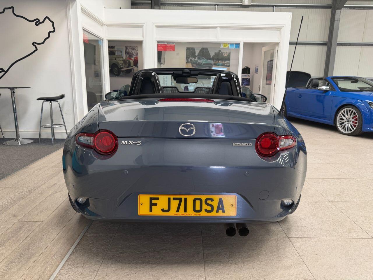 Mazda Skyactiv-G view 15