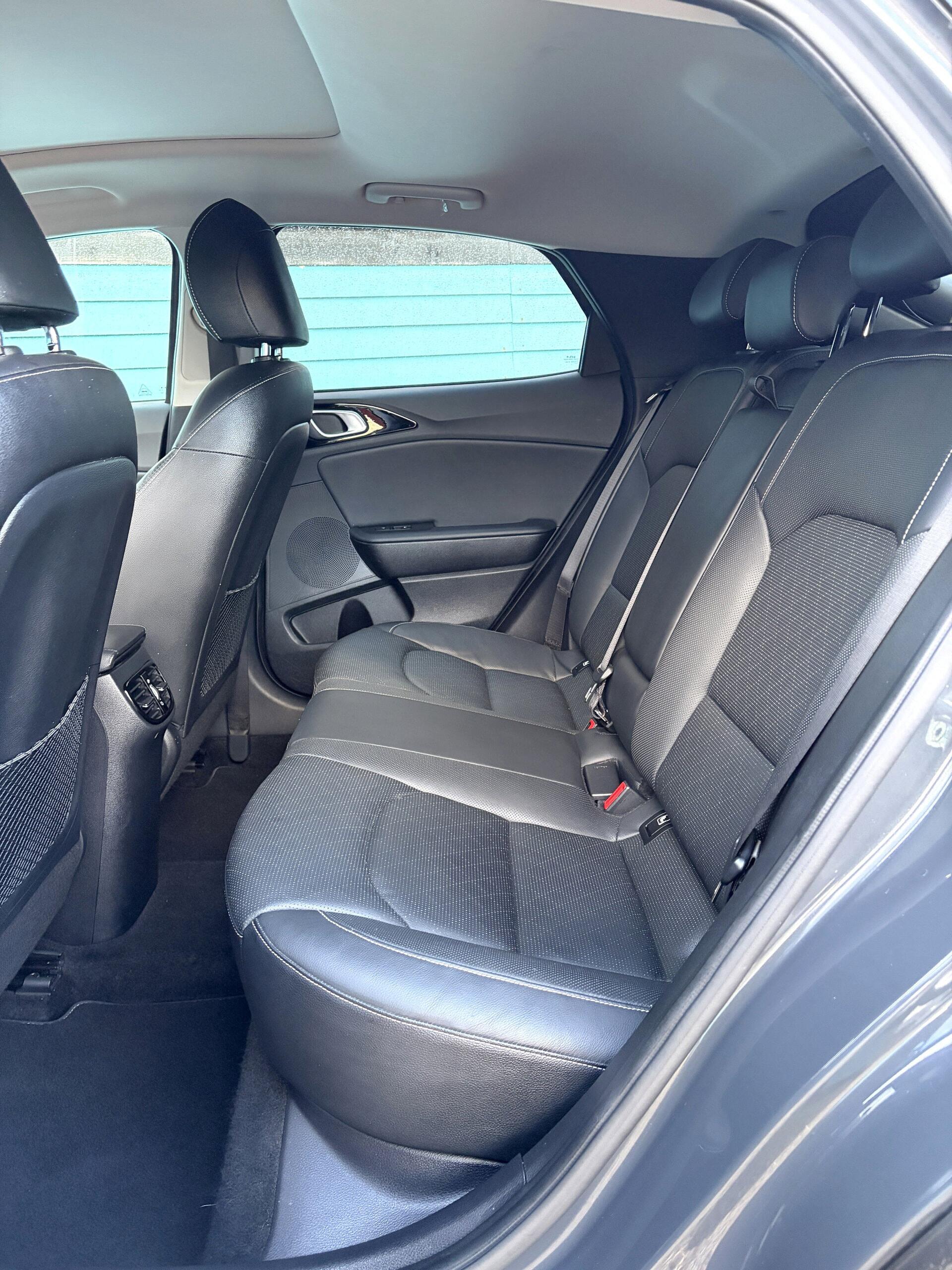 Kia Xceed view 8