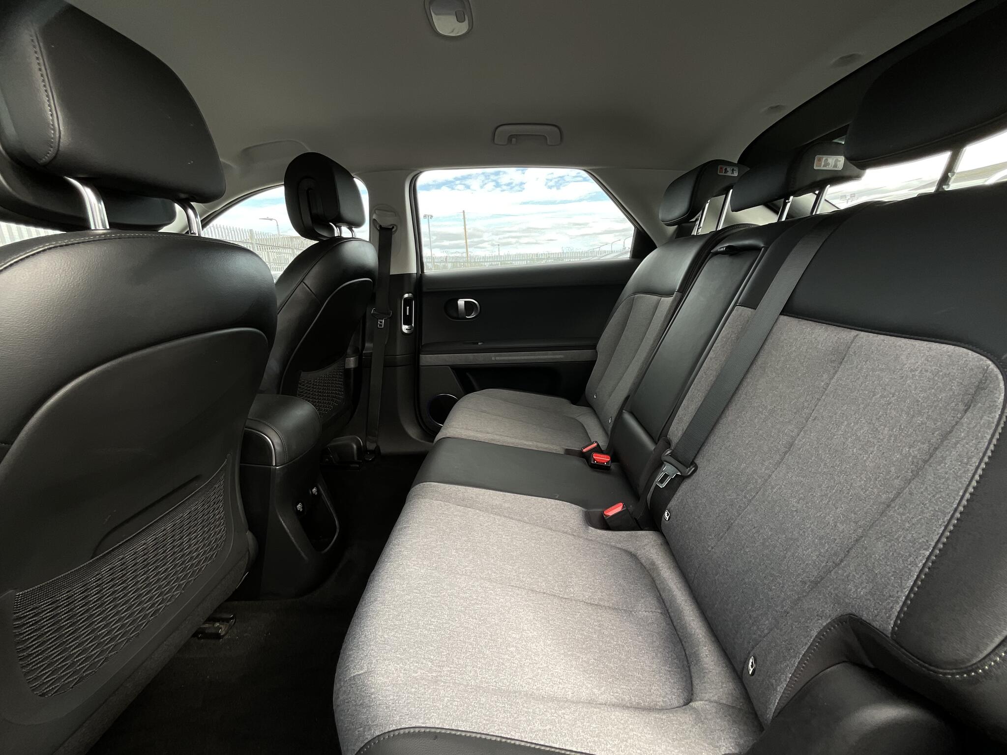 Hyundai Ioniq 5 view 17
