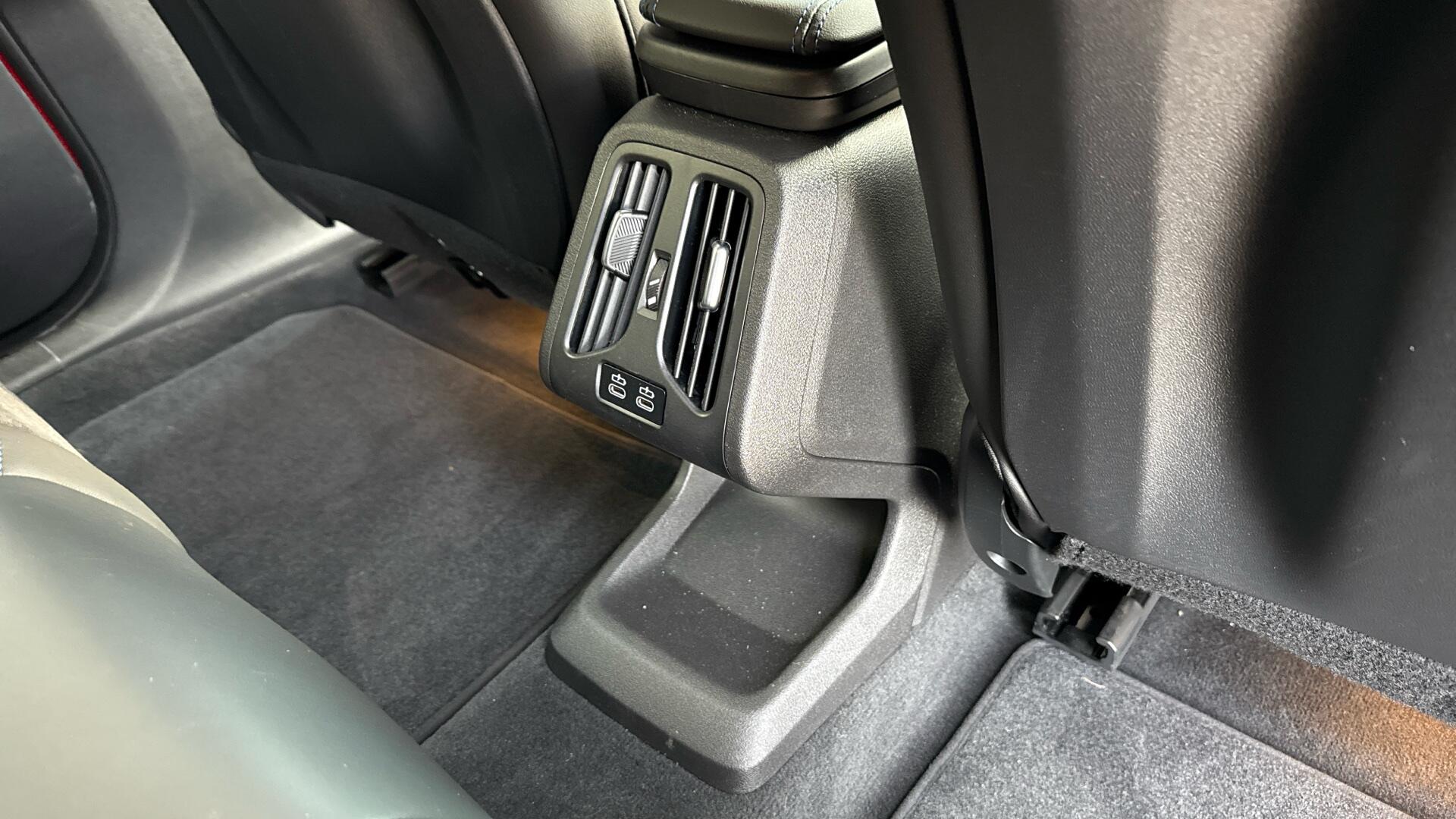 BMW iX2 view 37