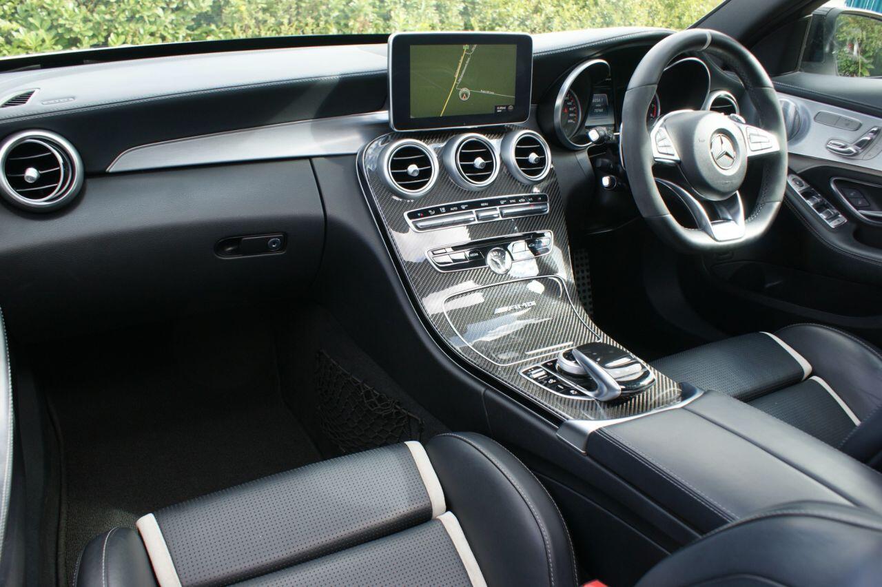 Mercedes-Benz C Class view 34