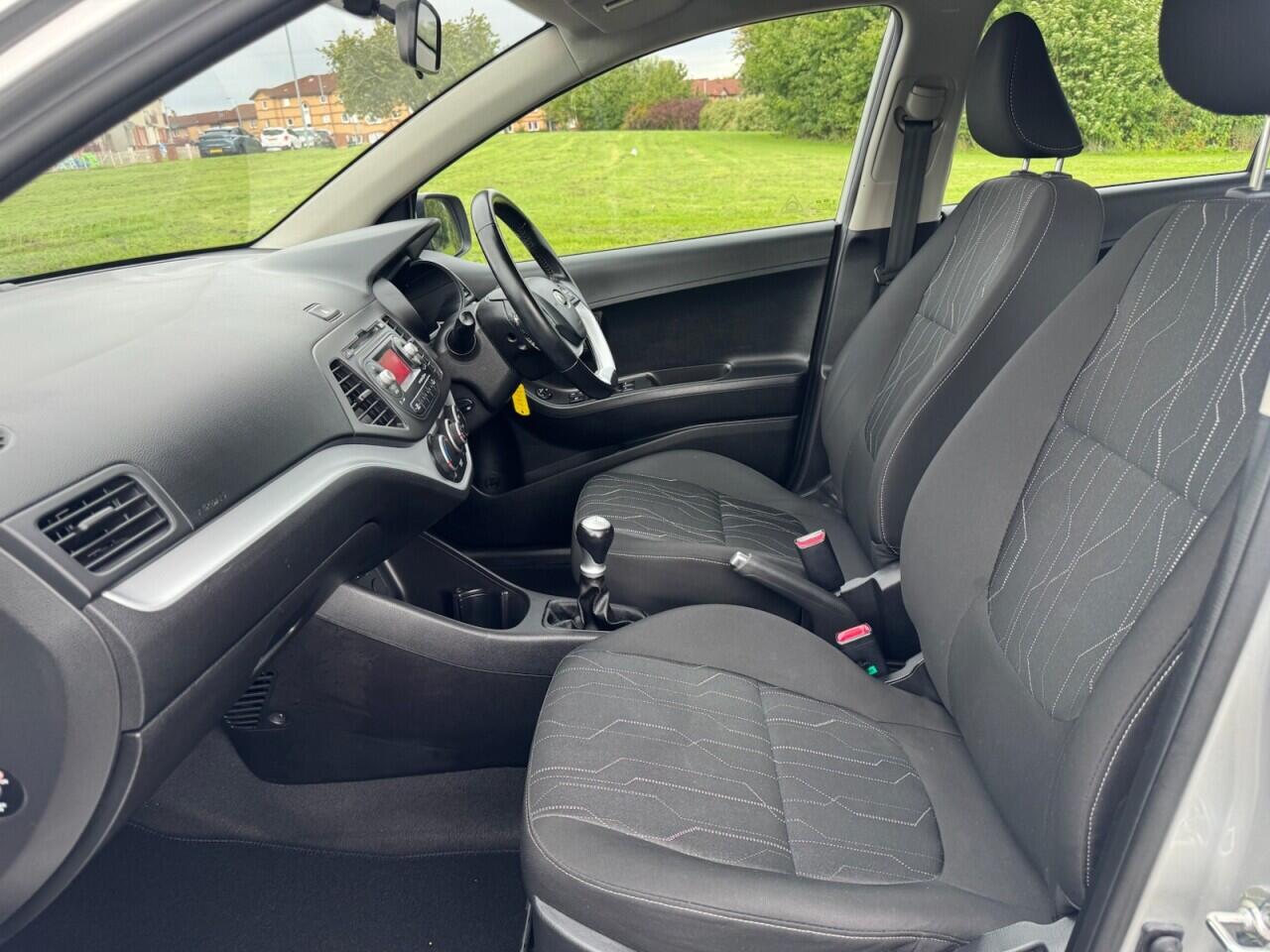 Kia Picanto view 12