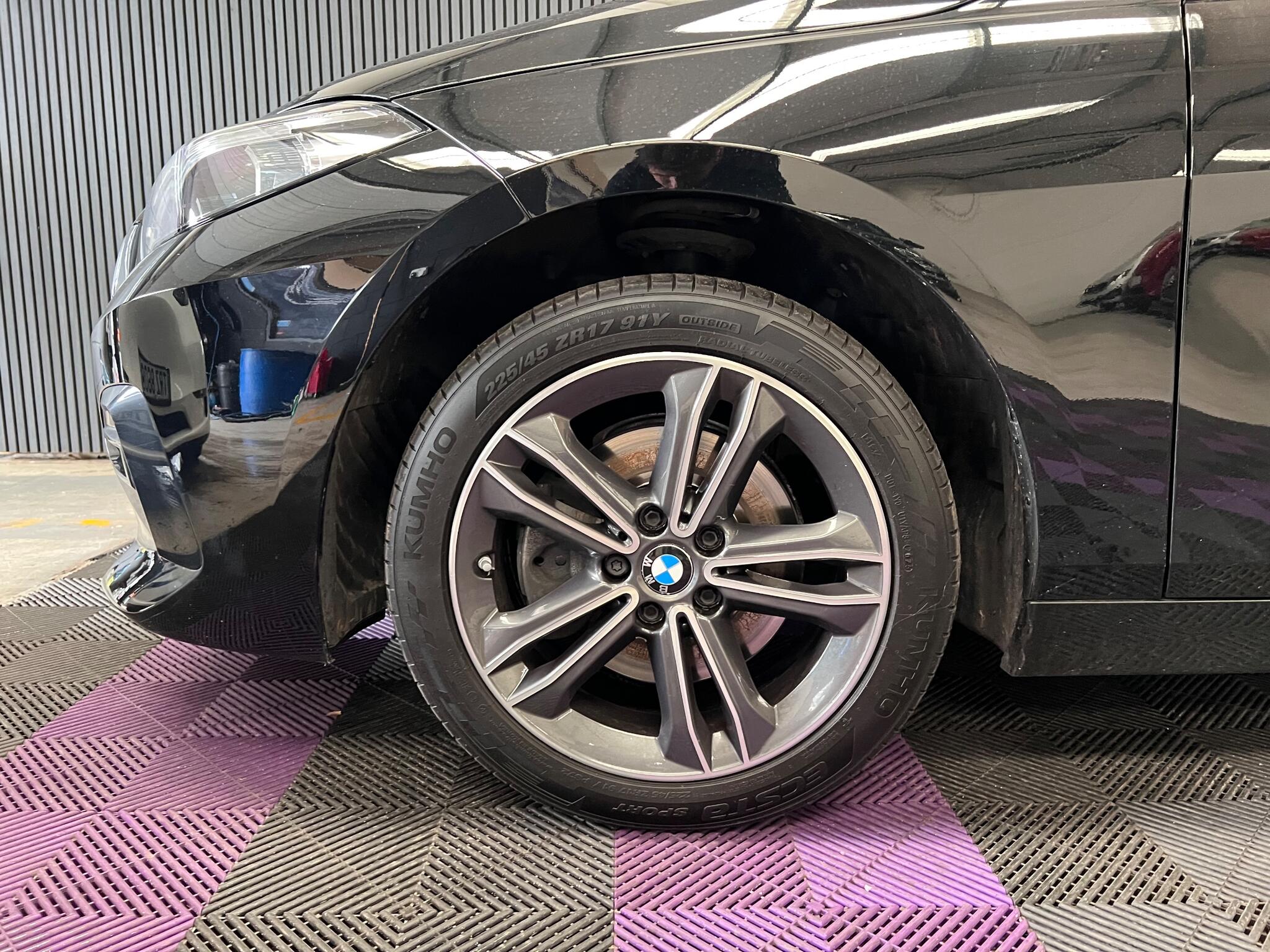 BMW 2 Series view 42