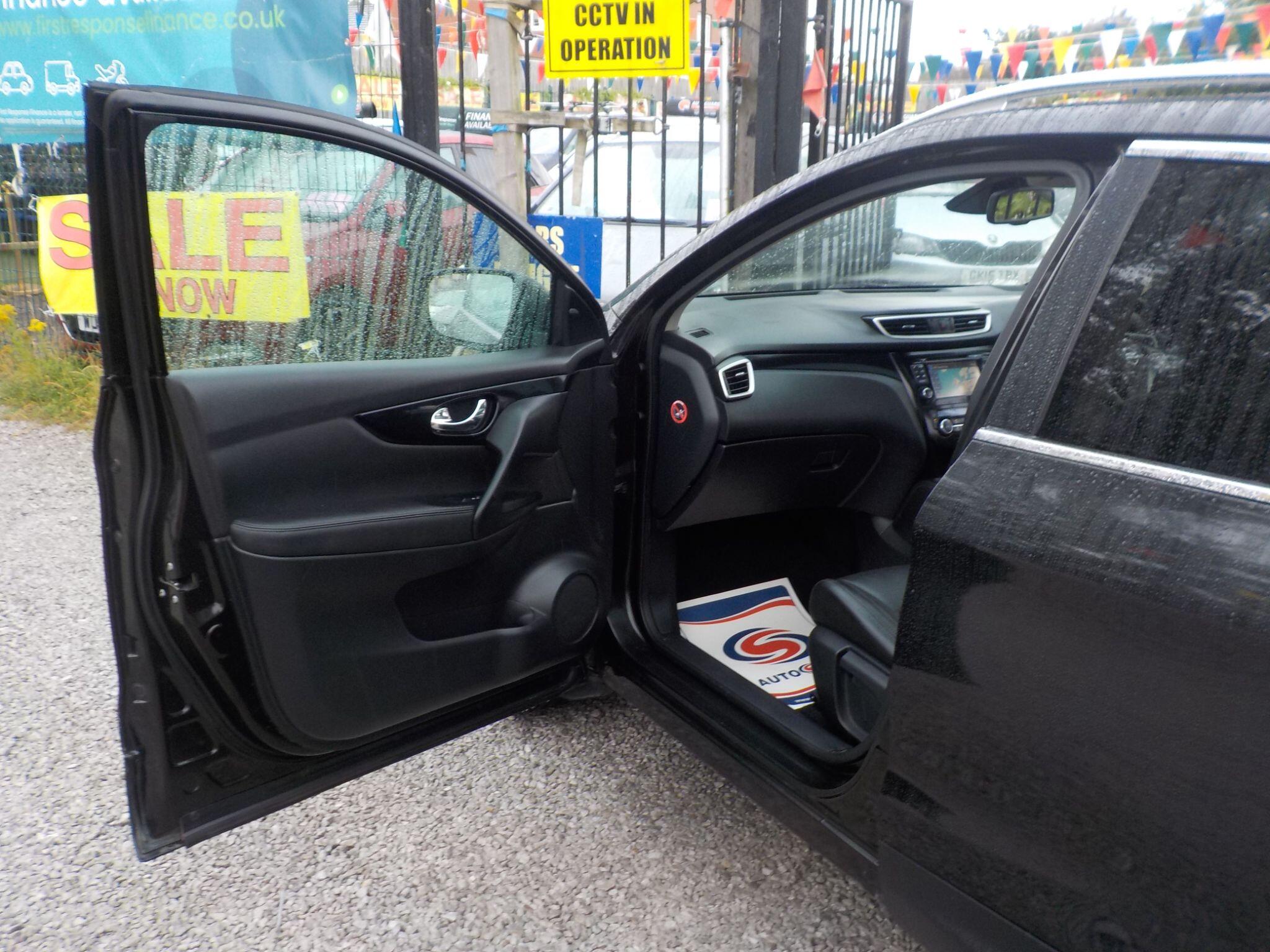 Nissan Qashqai 1.5 dCi Tekna 2WD Euro 6 (s/s) 5dr
