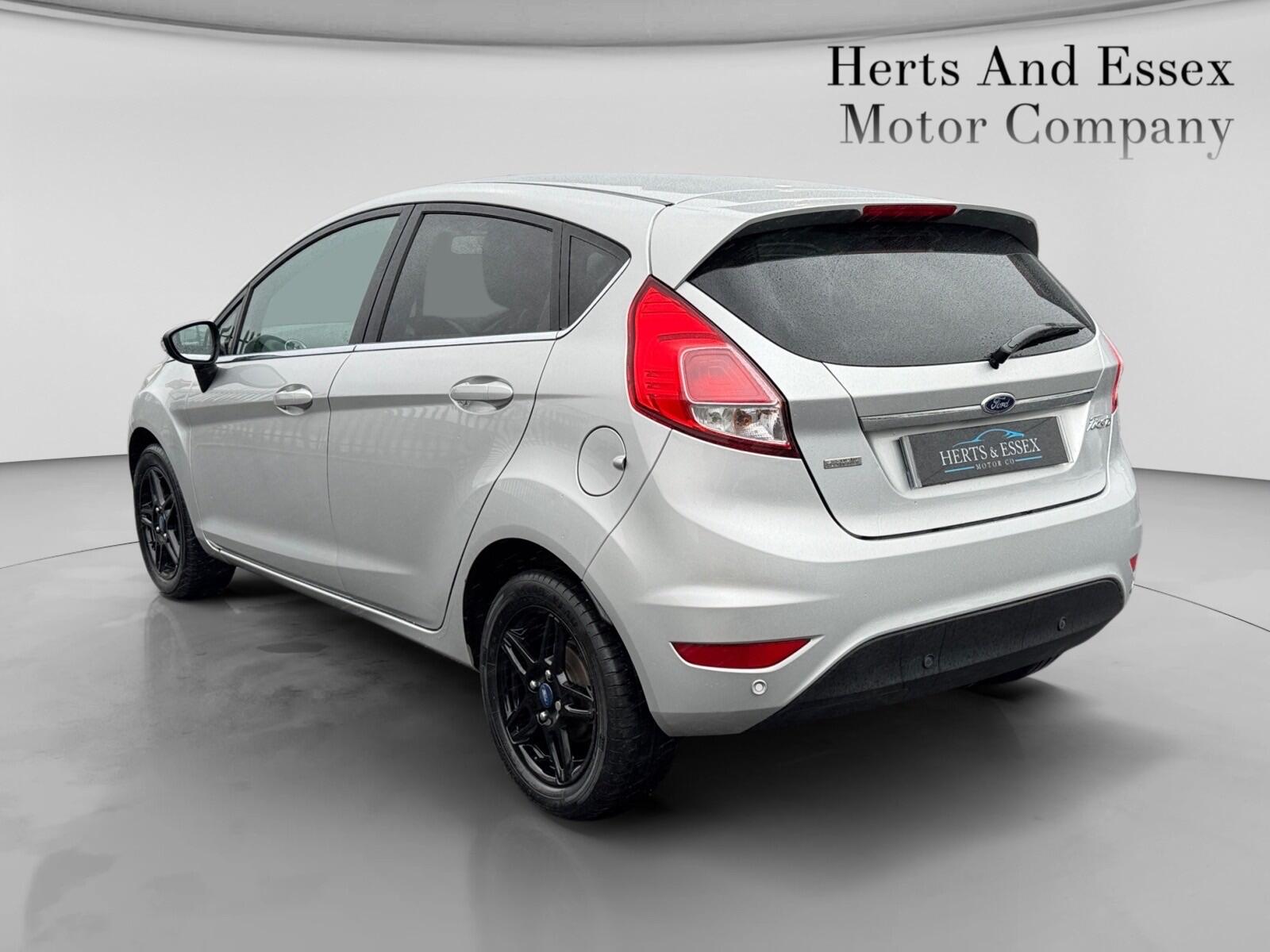Ford Fiesta view 4