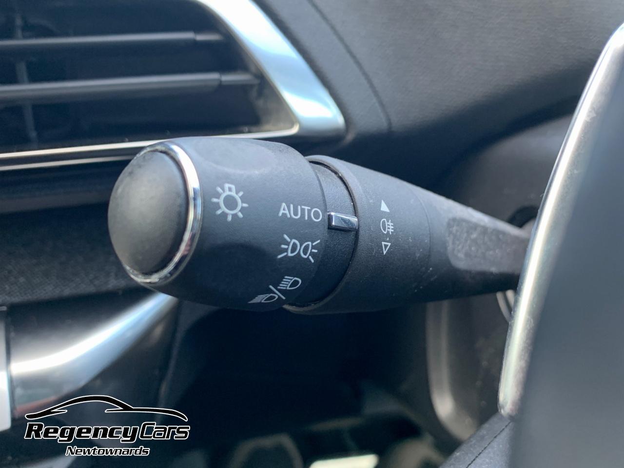 Peugeot 5008 view 19