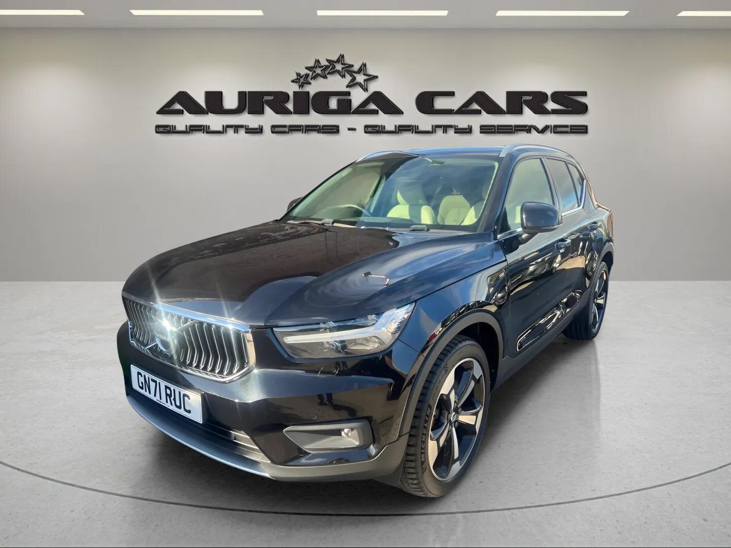 Volvo XC40 view 4