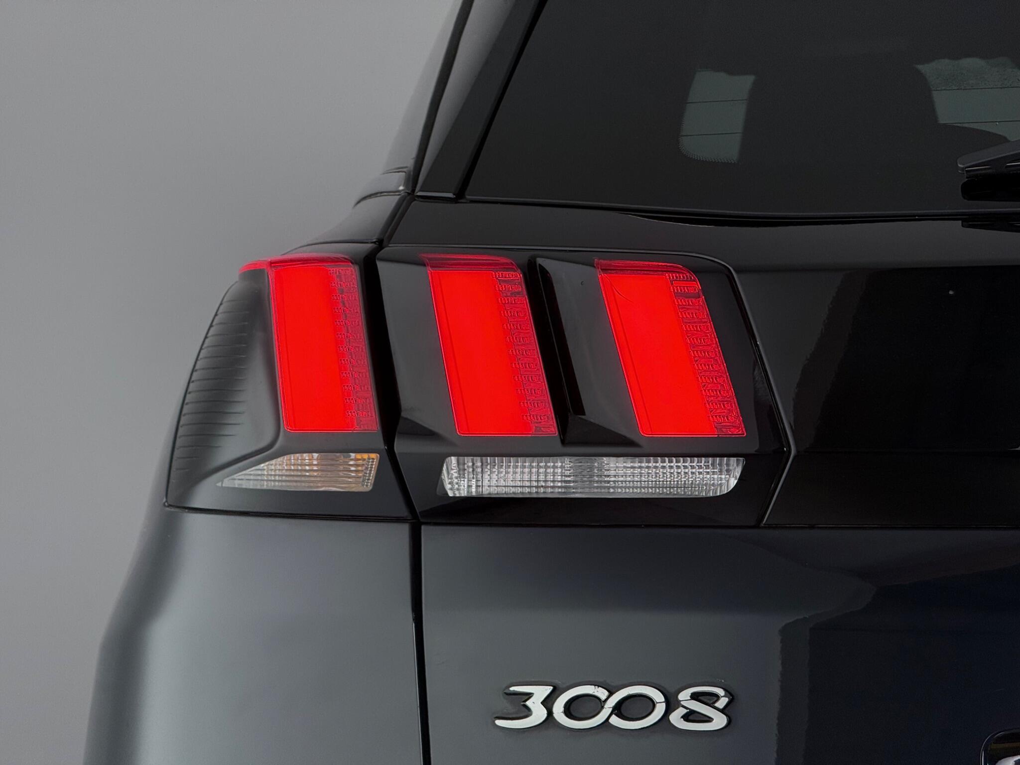 Peugeot 3008 view 12