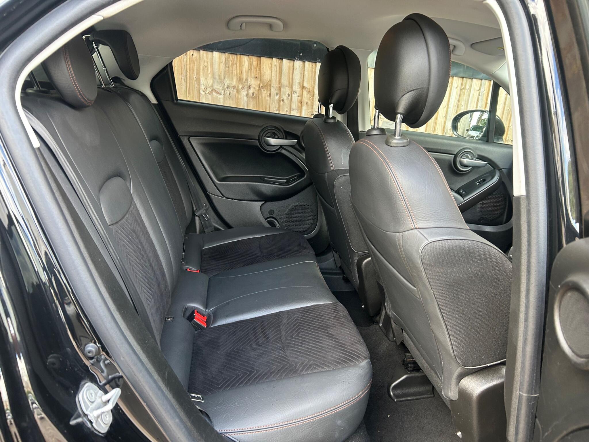 Fiat 500X view 36