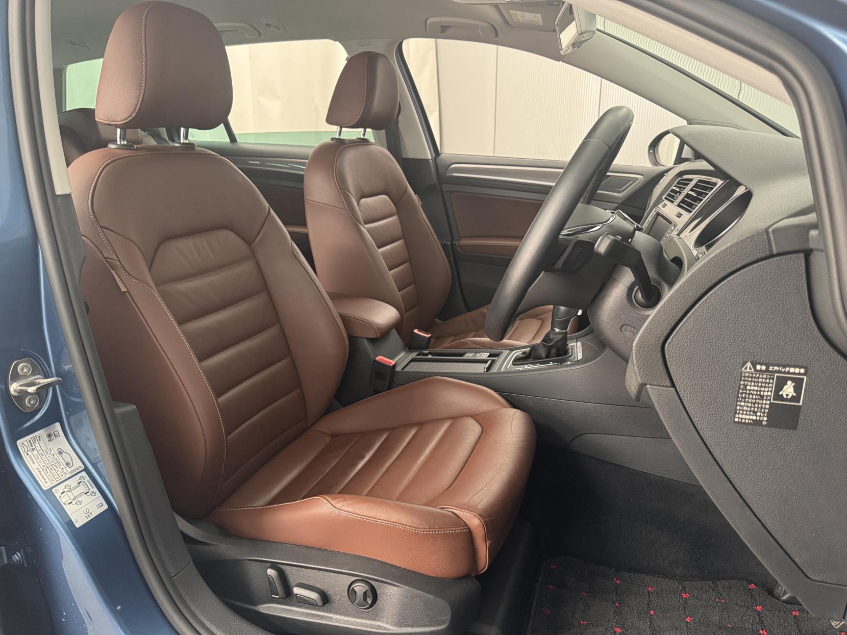 Volkswagen Golf view 50