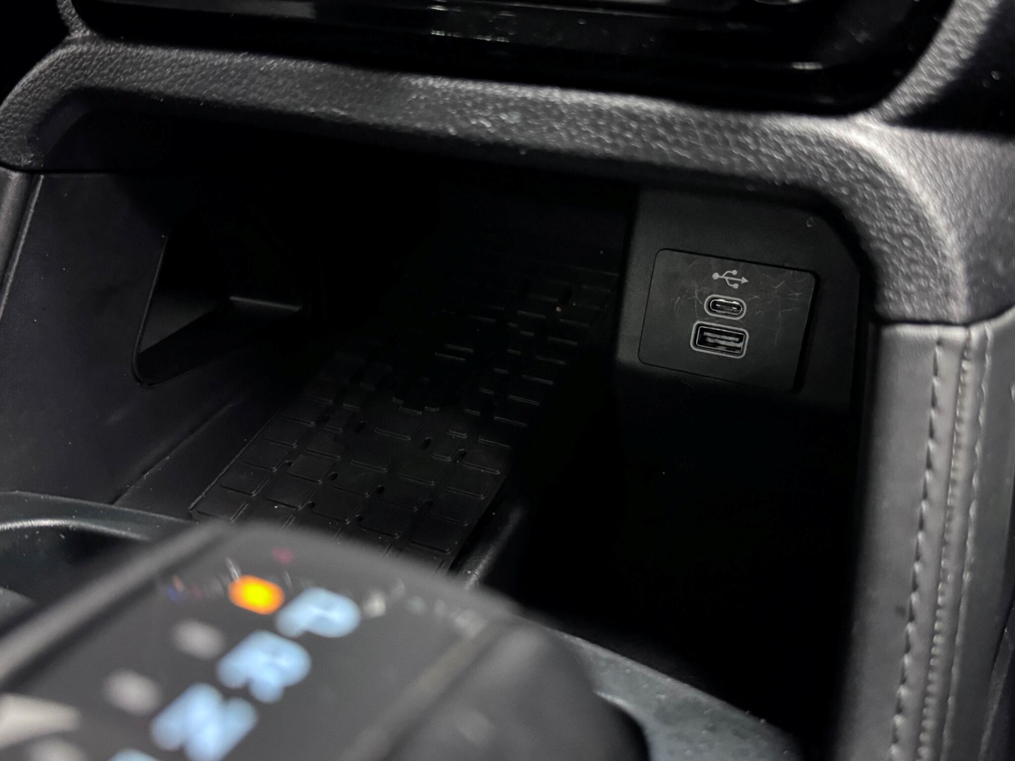 Ford Ranger view 43