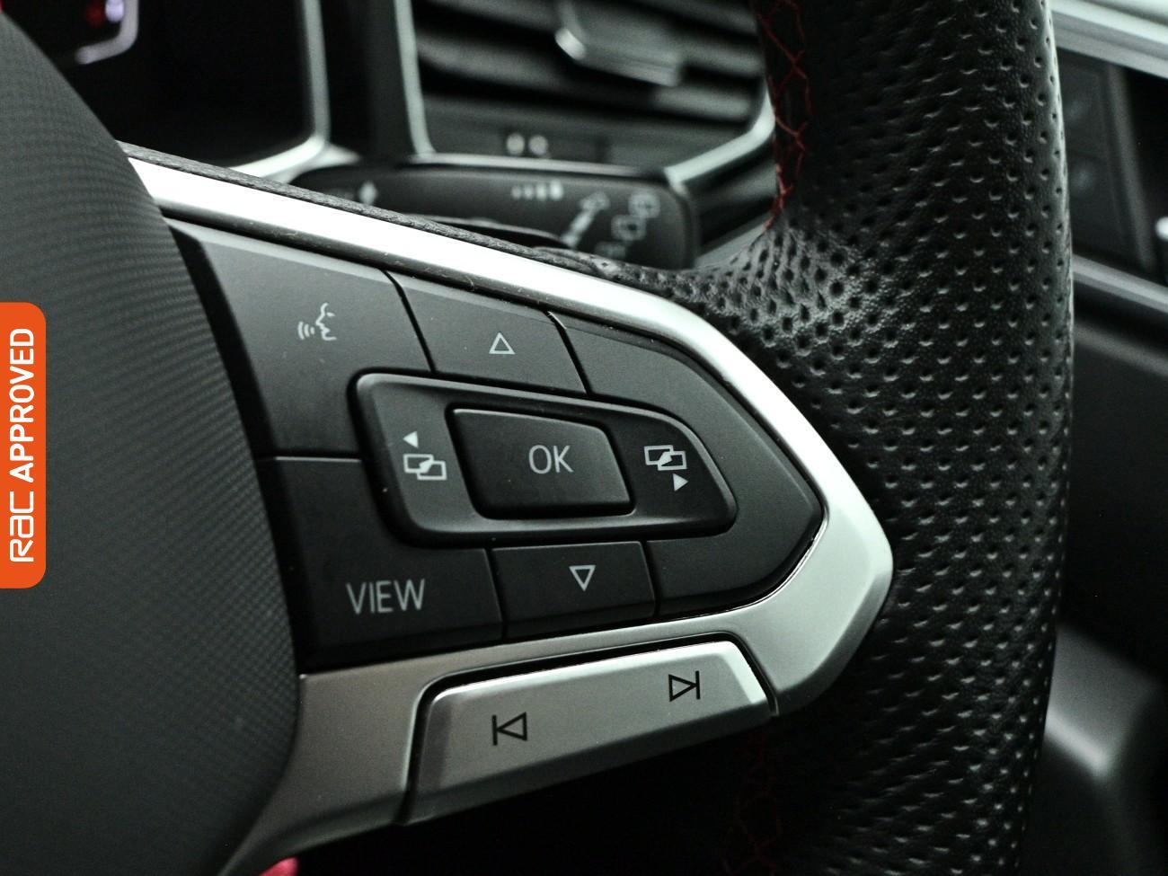 Volkswagen Polo view 23