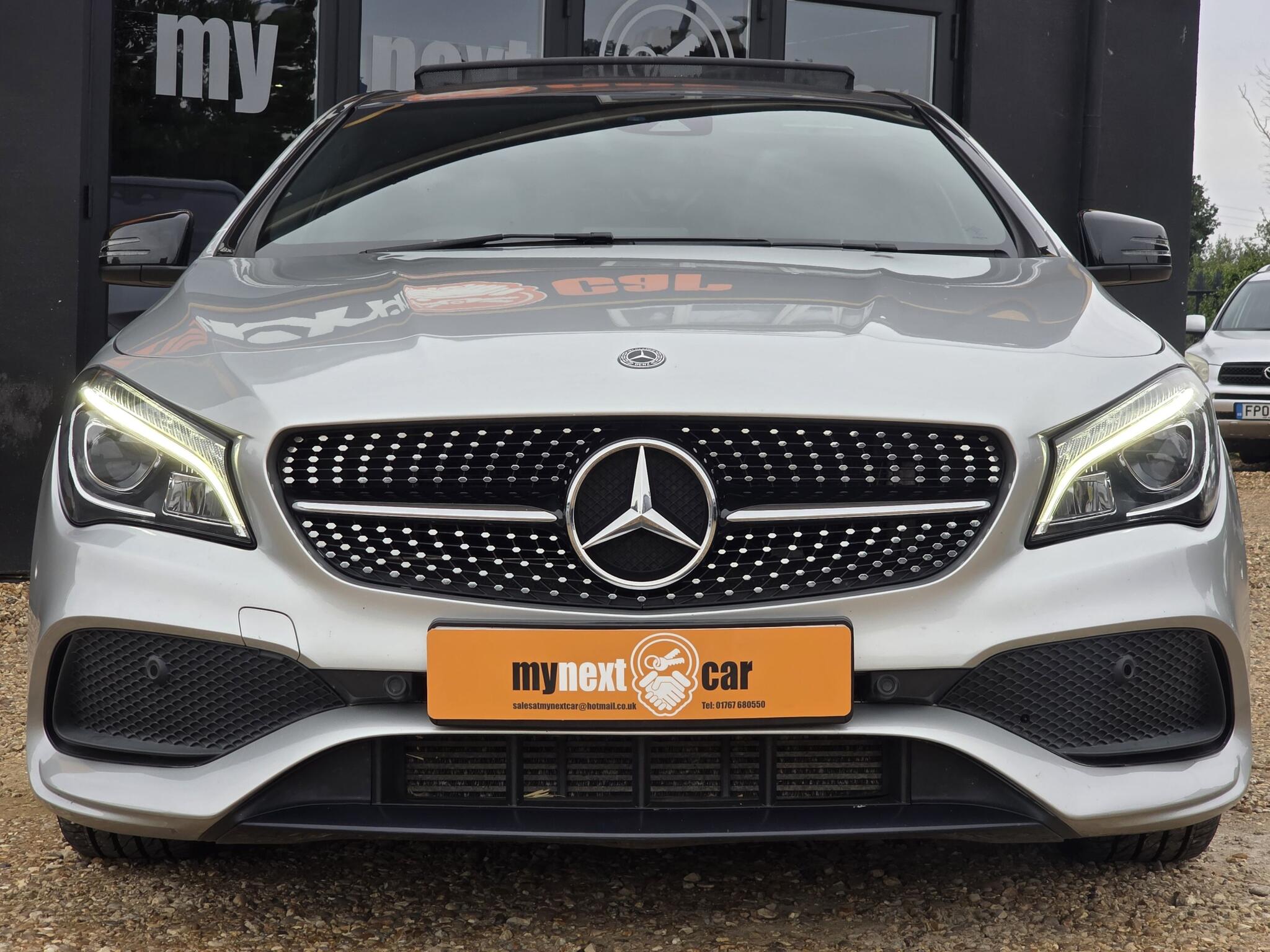 Mercedes-Benz Cla view 3