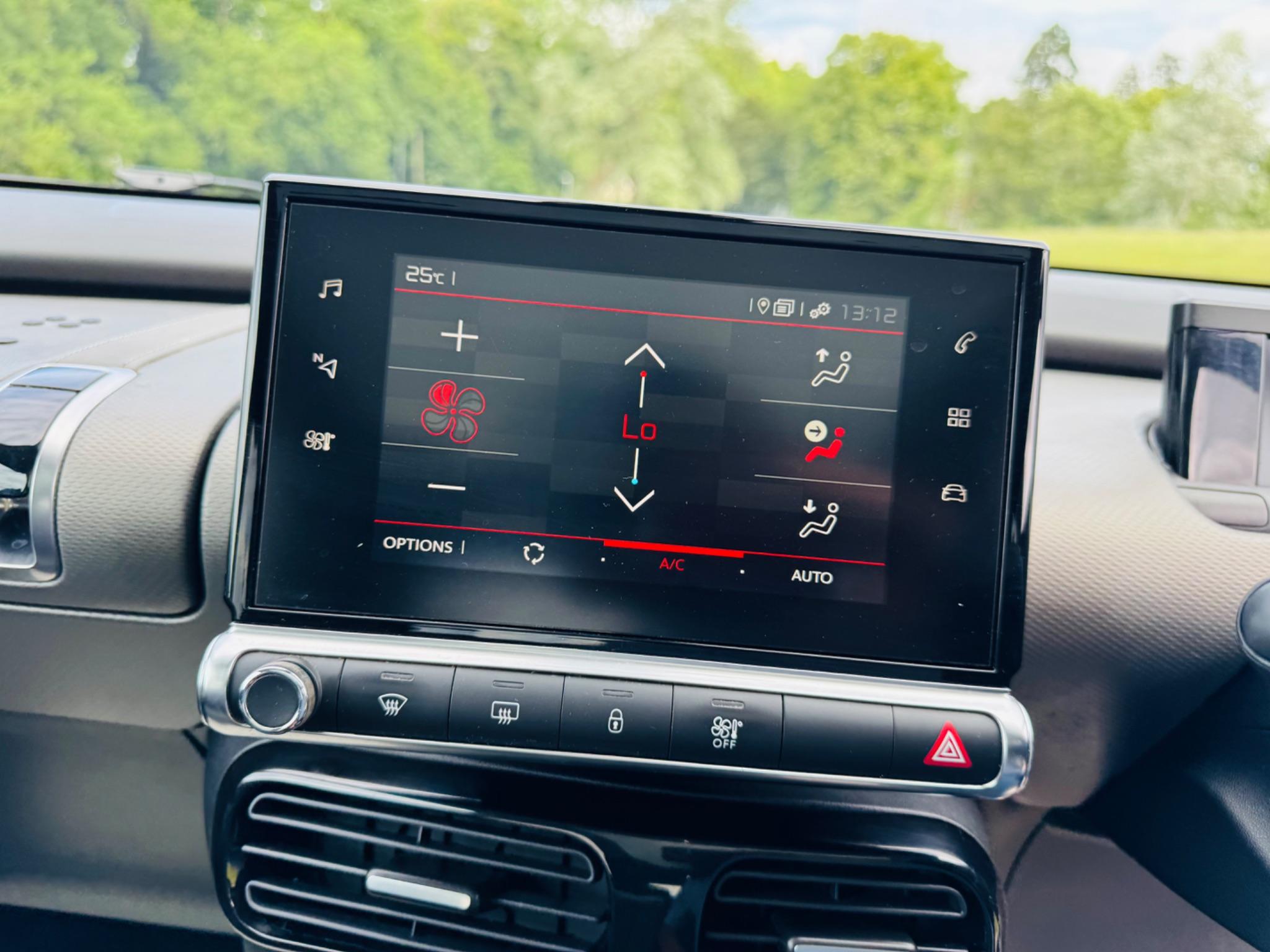 2019 Citroen C4 Cactus 1.2 PureTech Flair Euro 6 (s/s) 5dr • 90,000 miles image 22