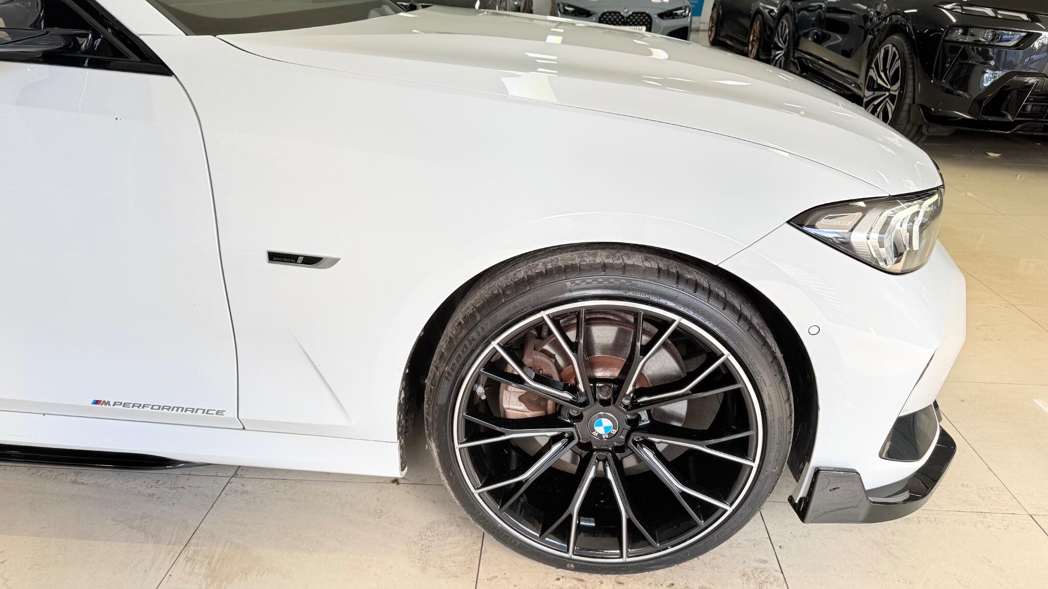 BMW 3 Series view 43