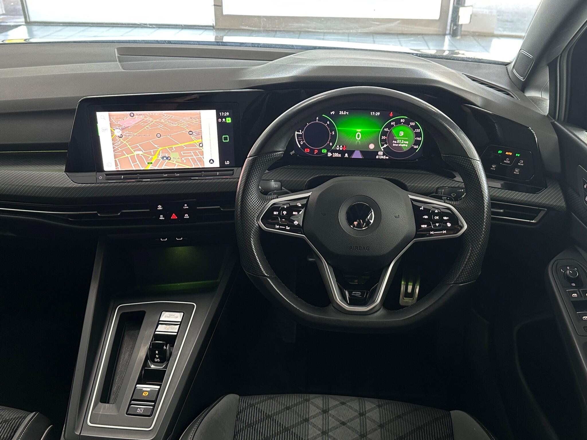 Volkswagen Golf view 18