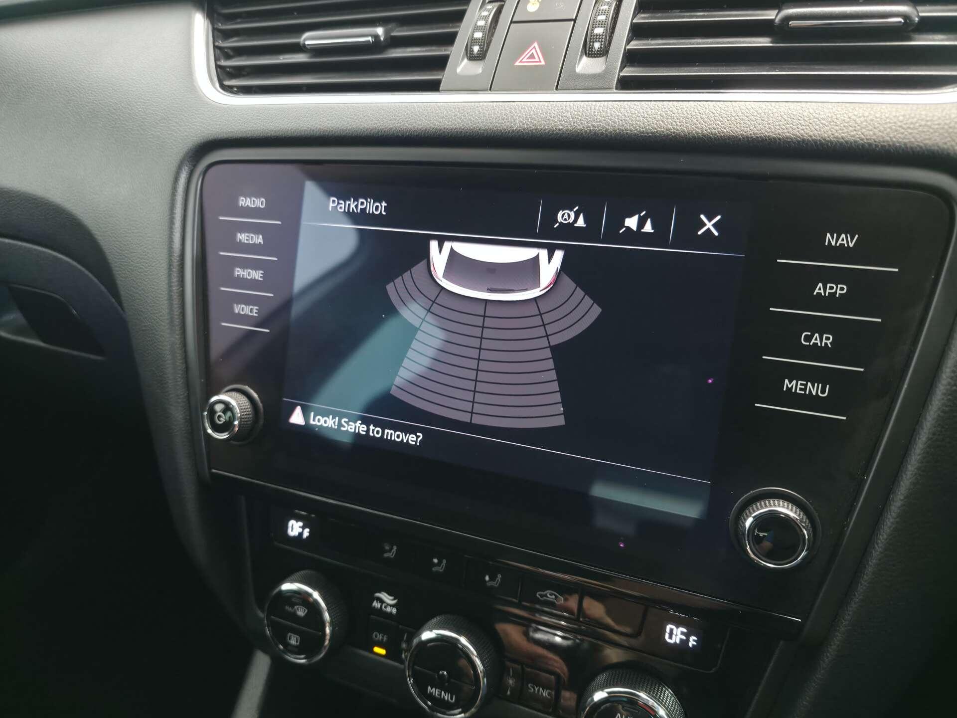 Skoda Octavia view 34