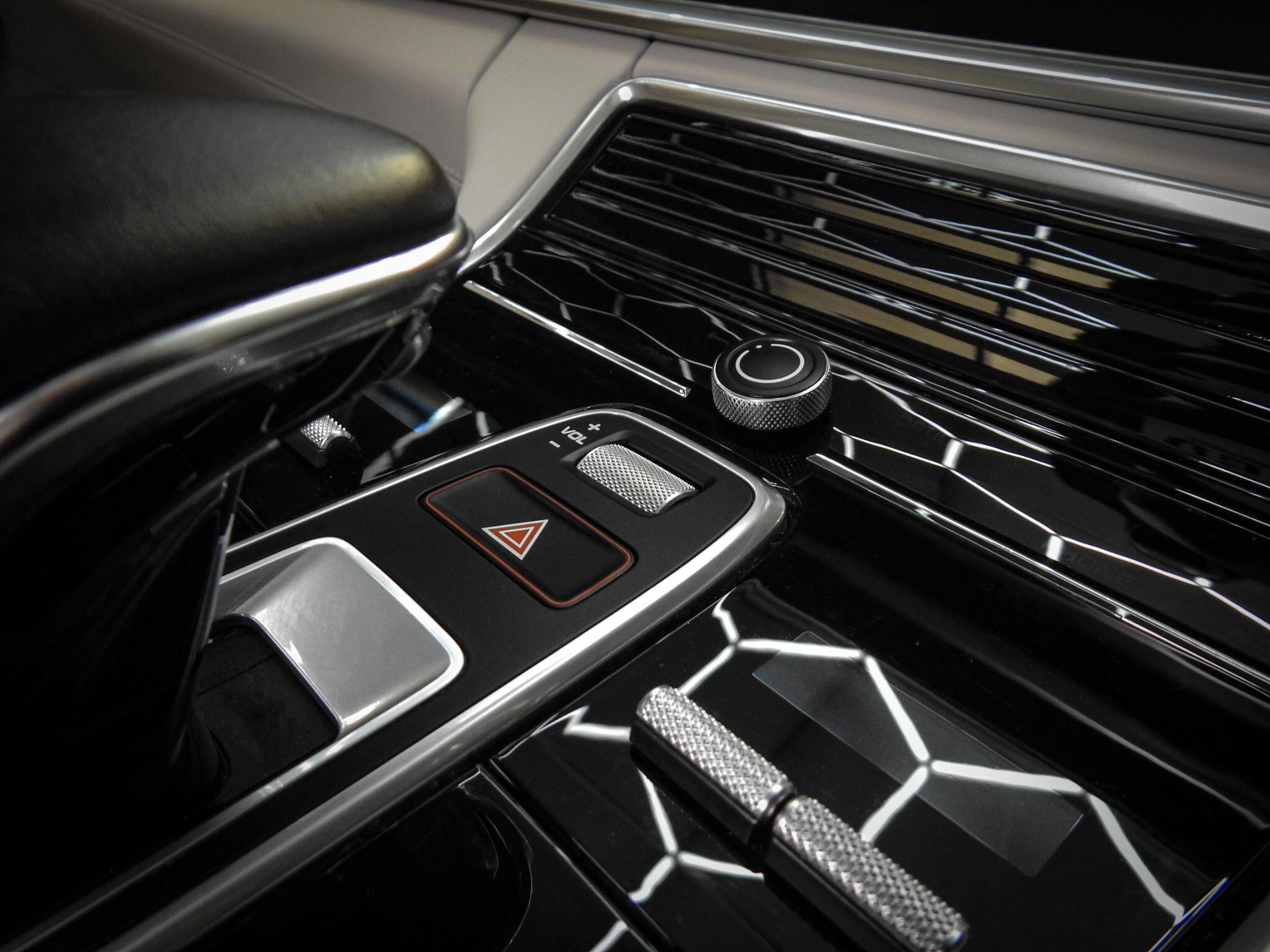 Porsche Panamera view 35