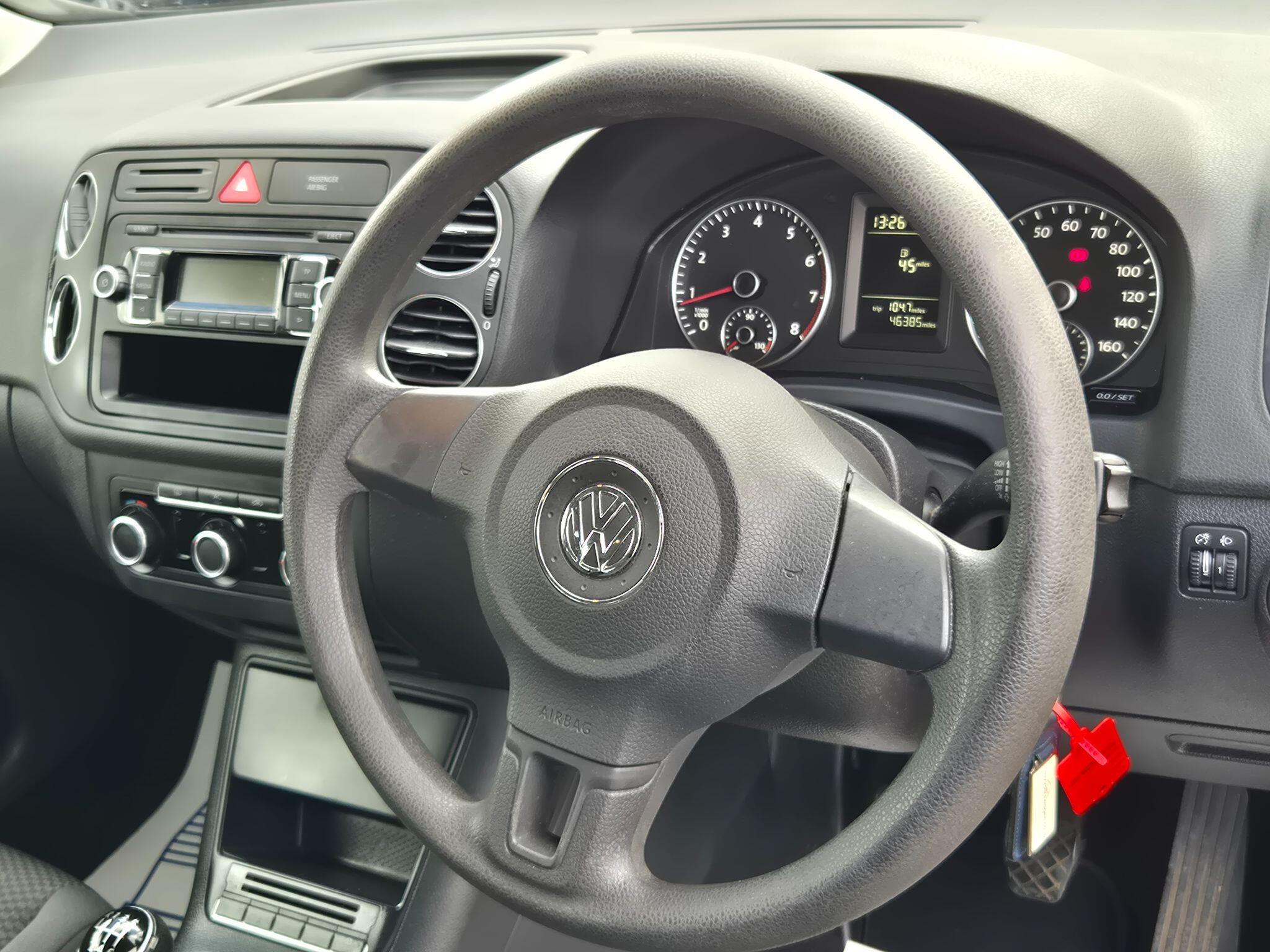 Volkswagen Golf Plus view 9