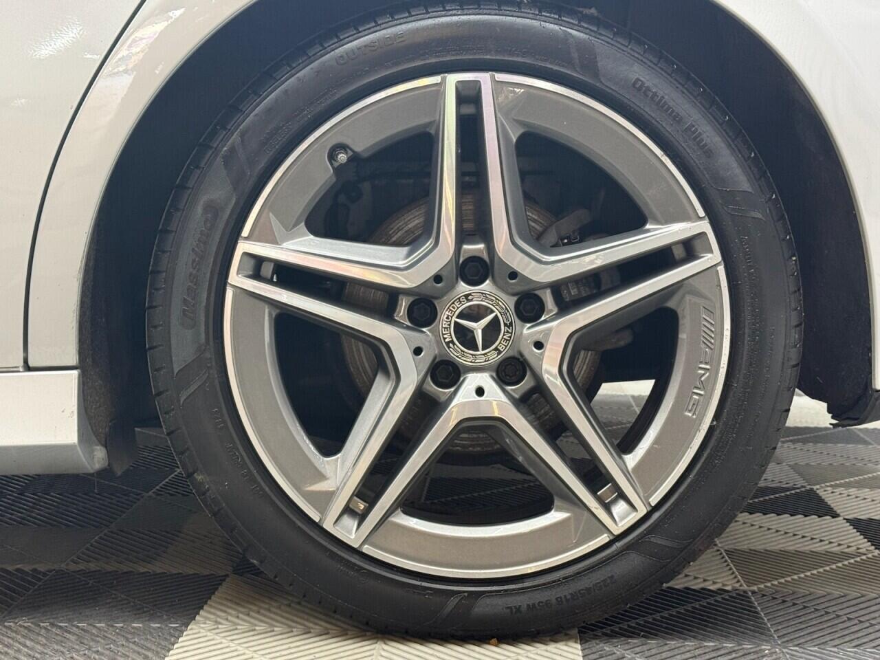 Mercedes-Benz A-Class view 4