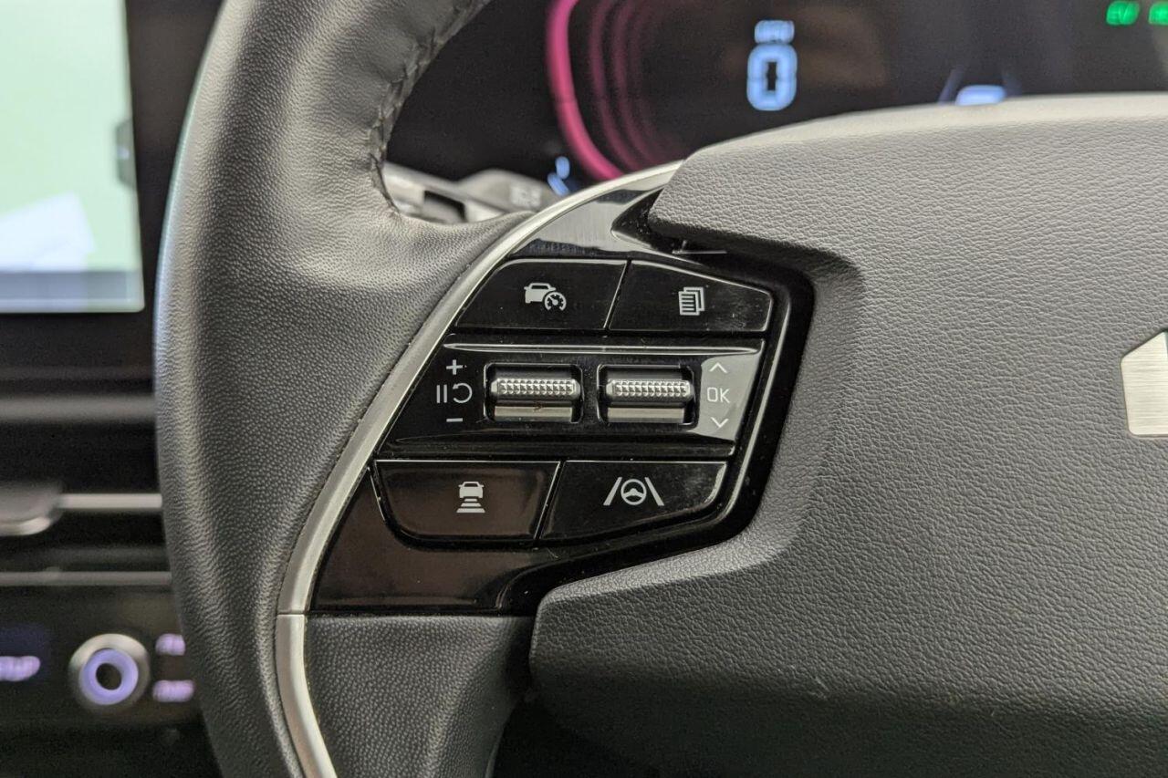Kia Niro view 32