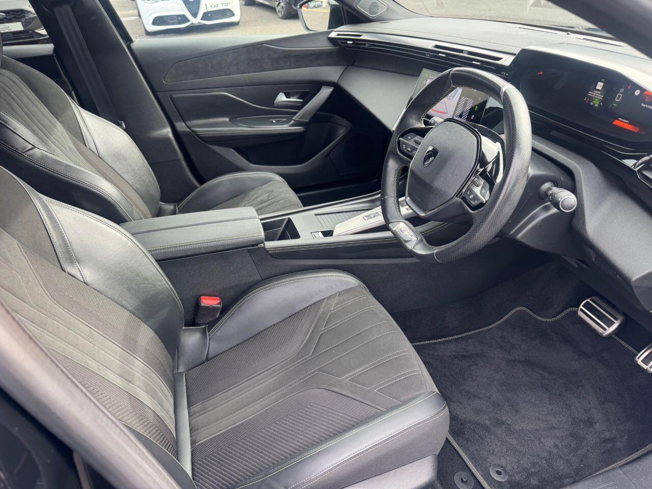 Peugeot 408 view 6
