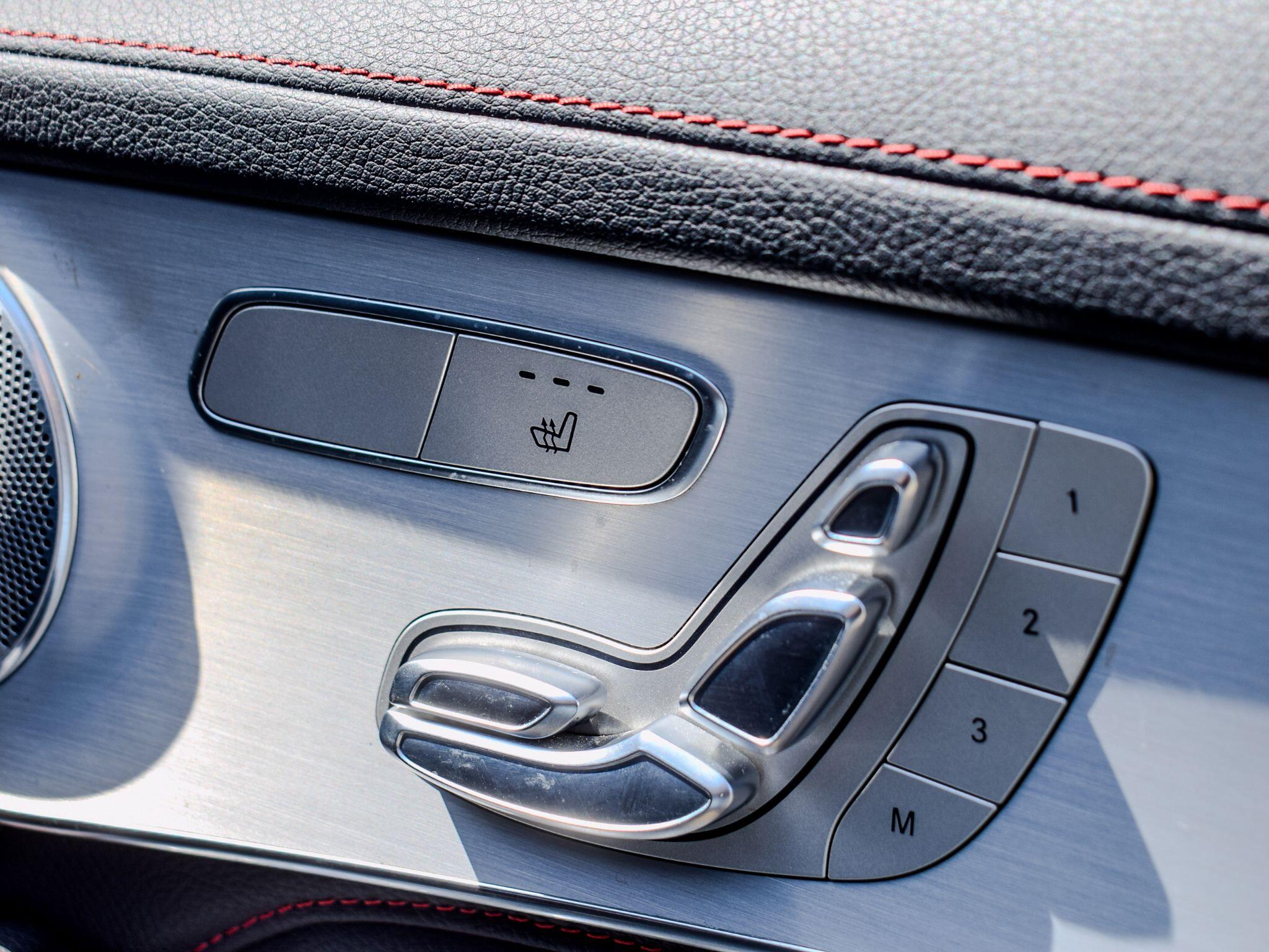 Mercedes-Benz GLC view 13