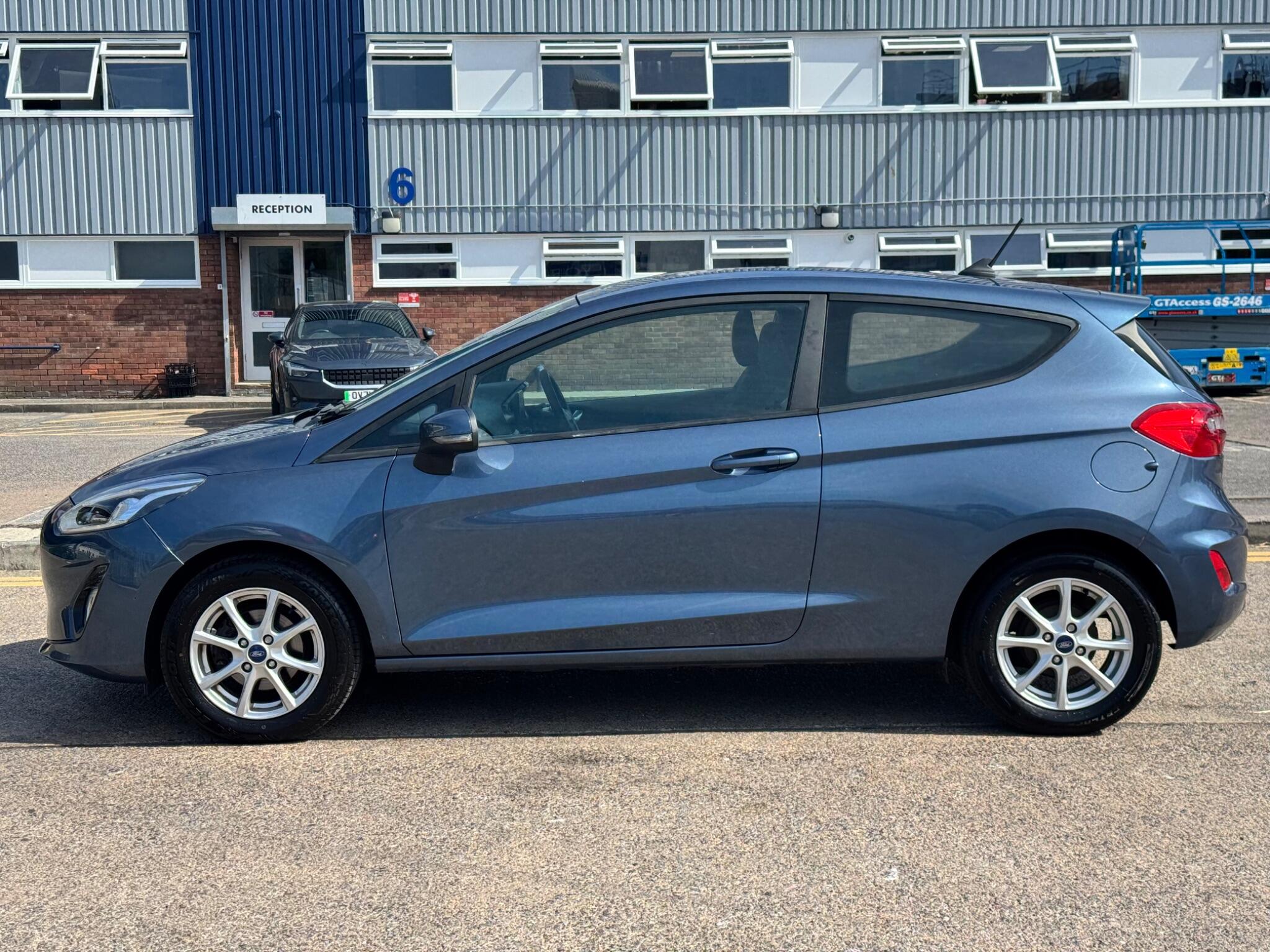 Ford Fiesta view 10