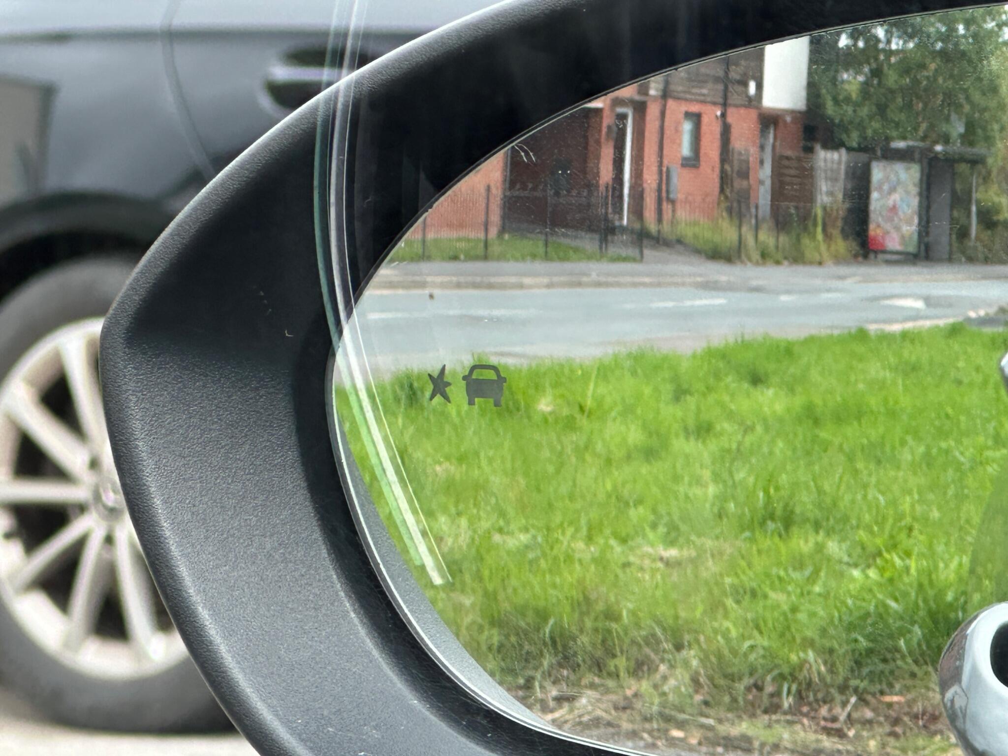 Vauxhall Insignia view 46