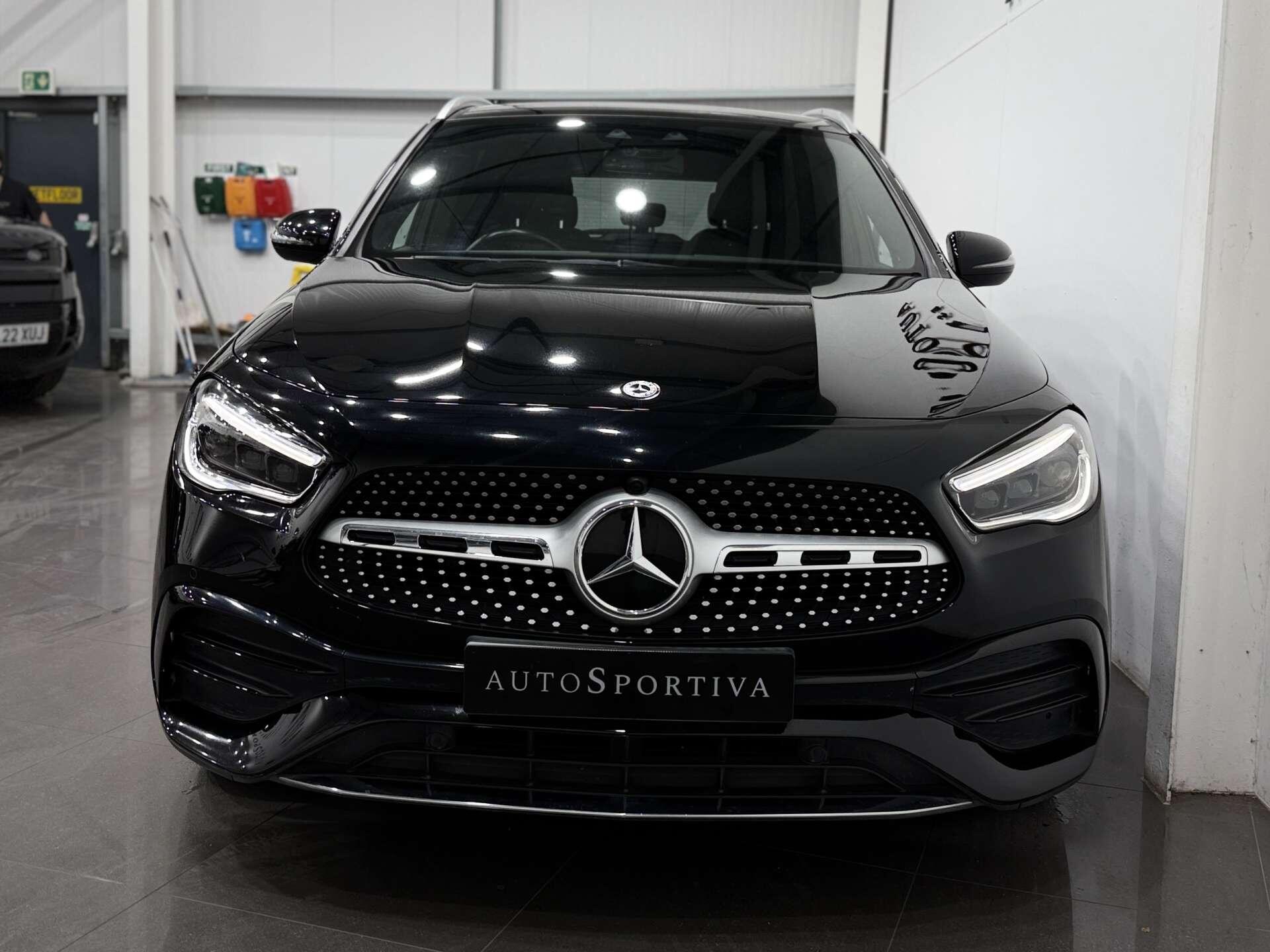 Mercedes-Benz Gla view 6