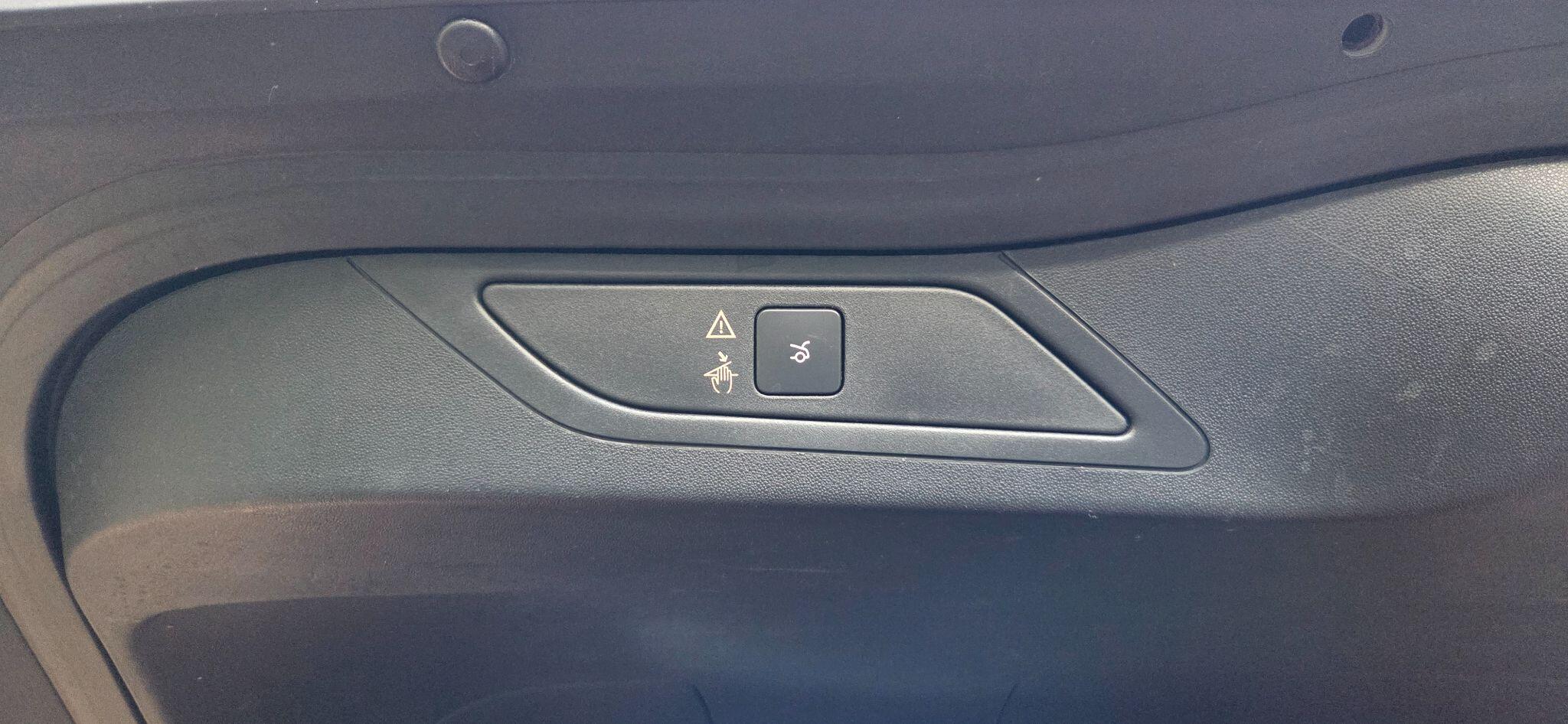 Citroen C4 Picasso view 24