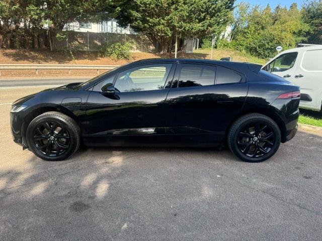 Jaguar I-Pace view 7