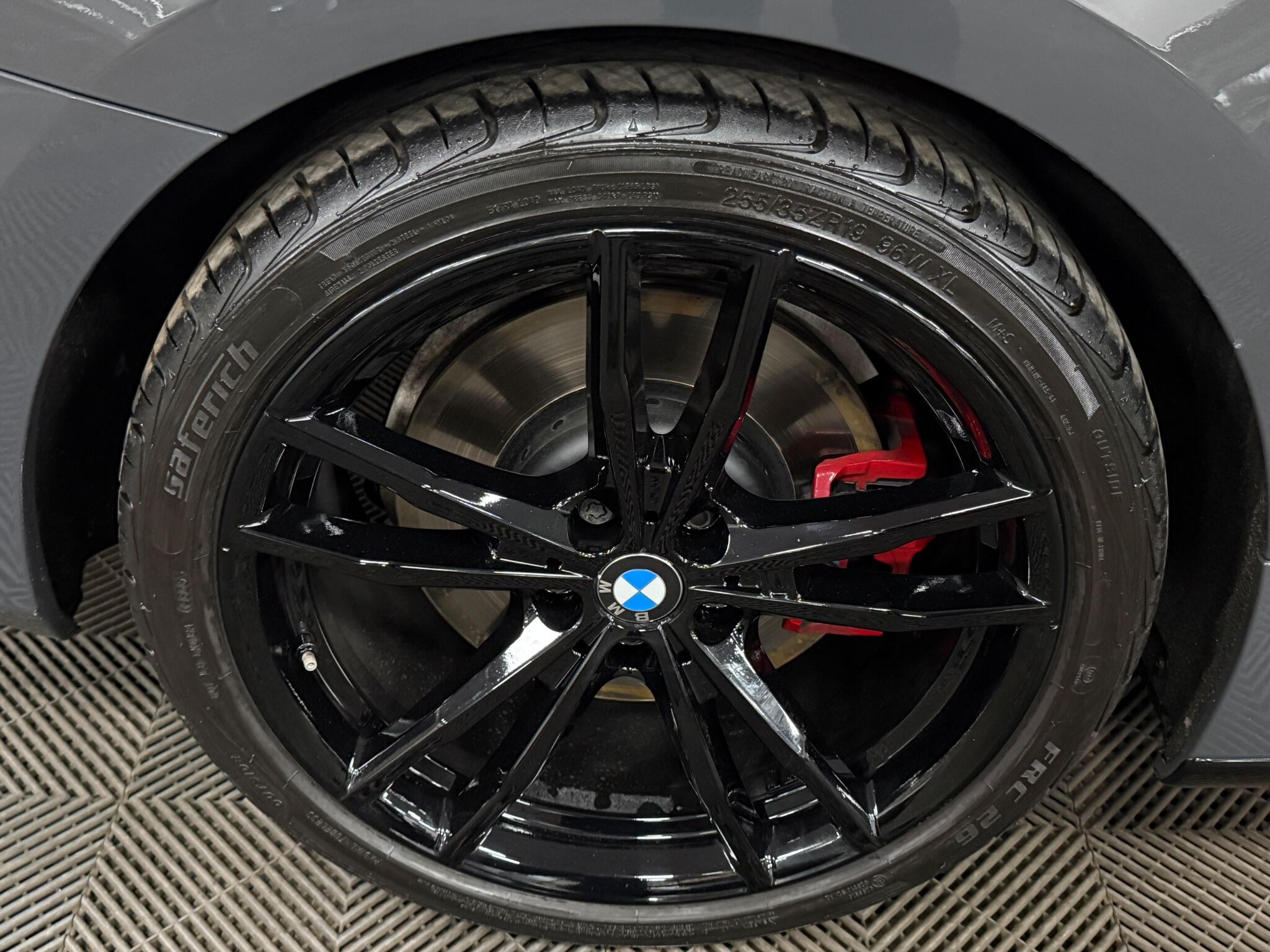 BMW 4 Series view 39